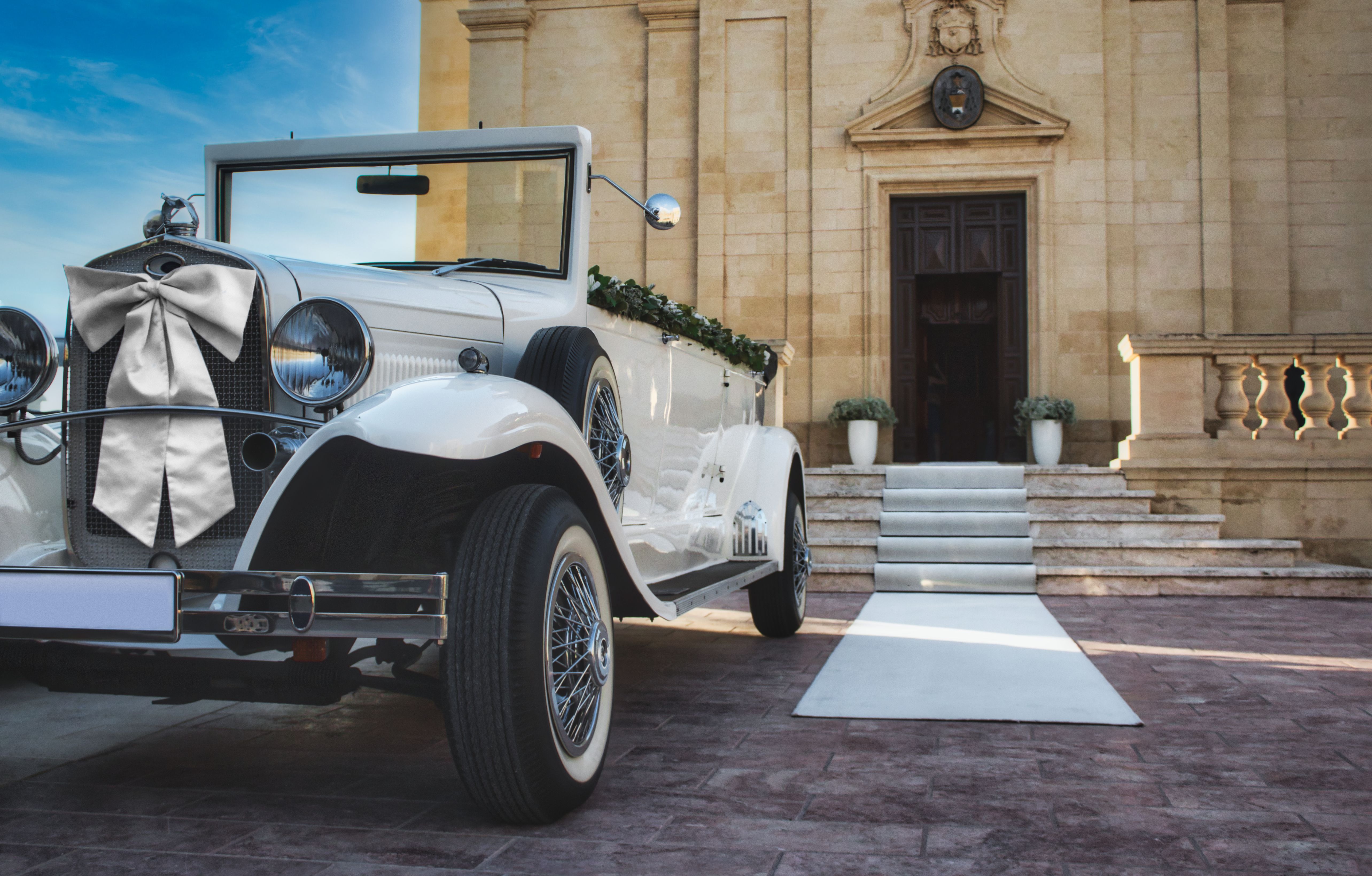 classic wedding car