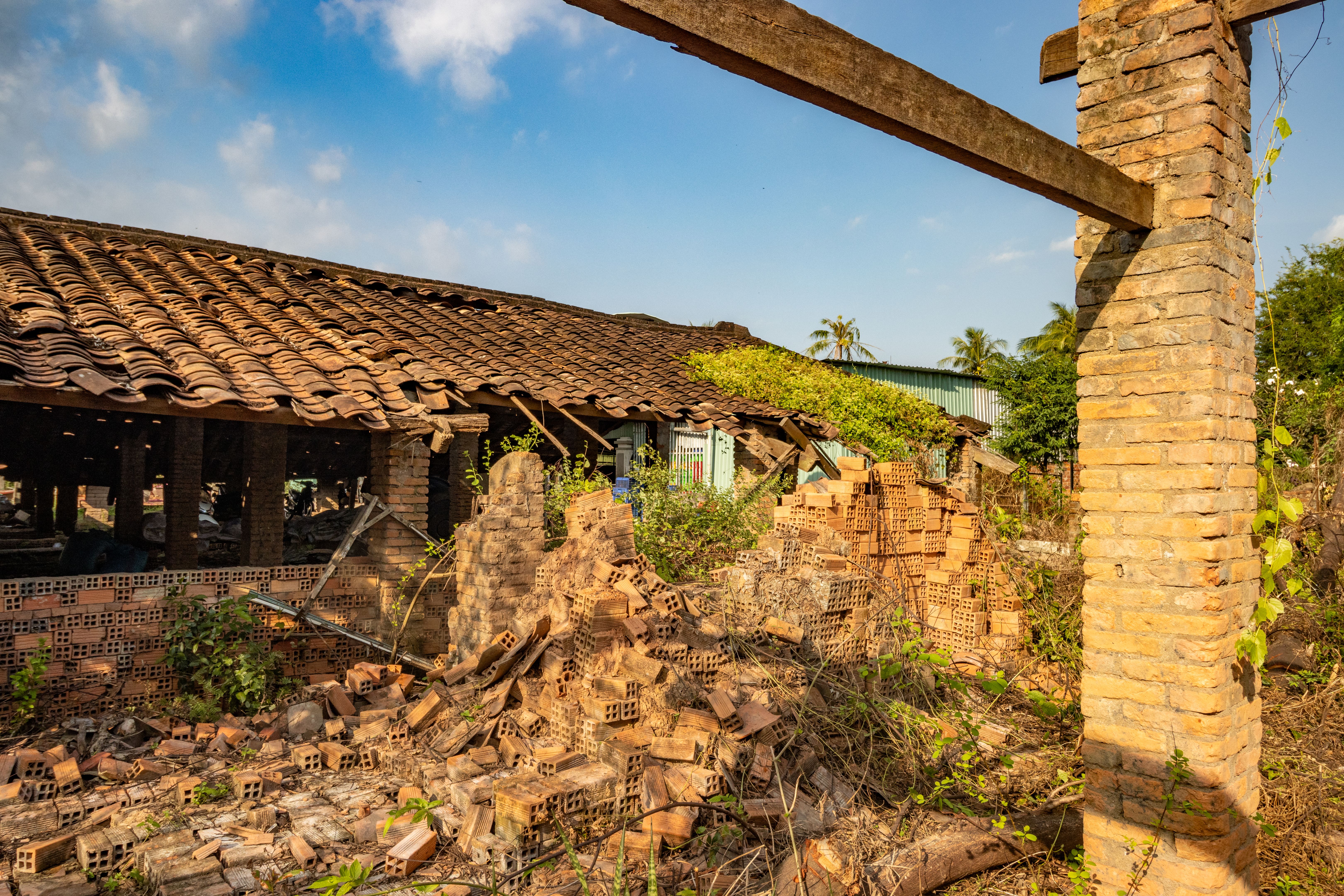 factory location vietnam