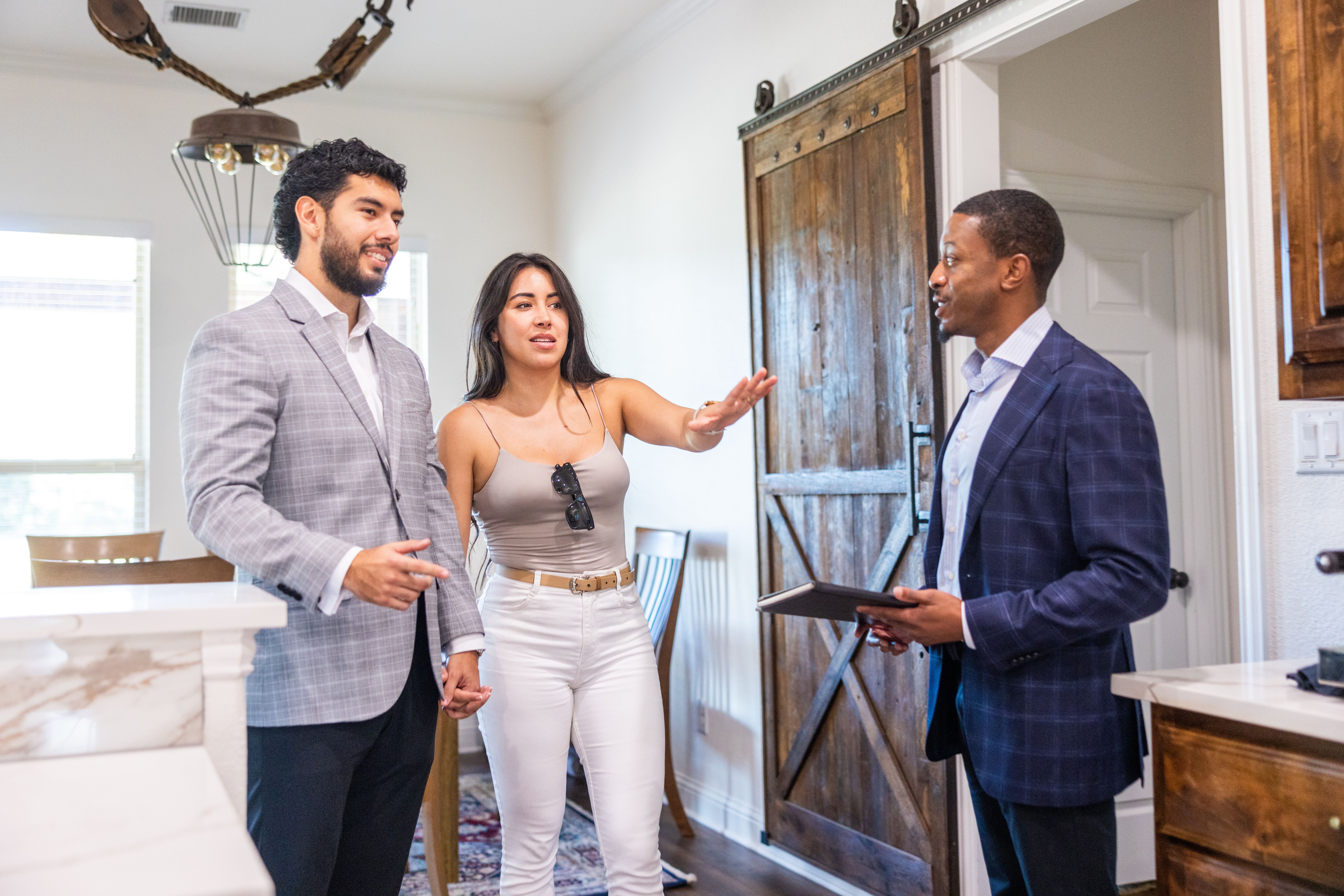 luxury real estate agent