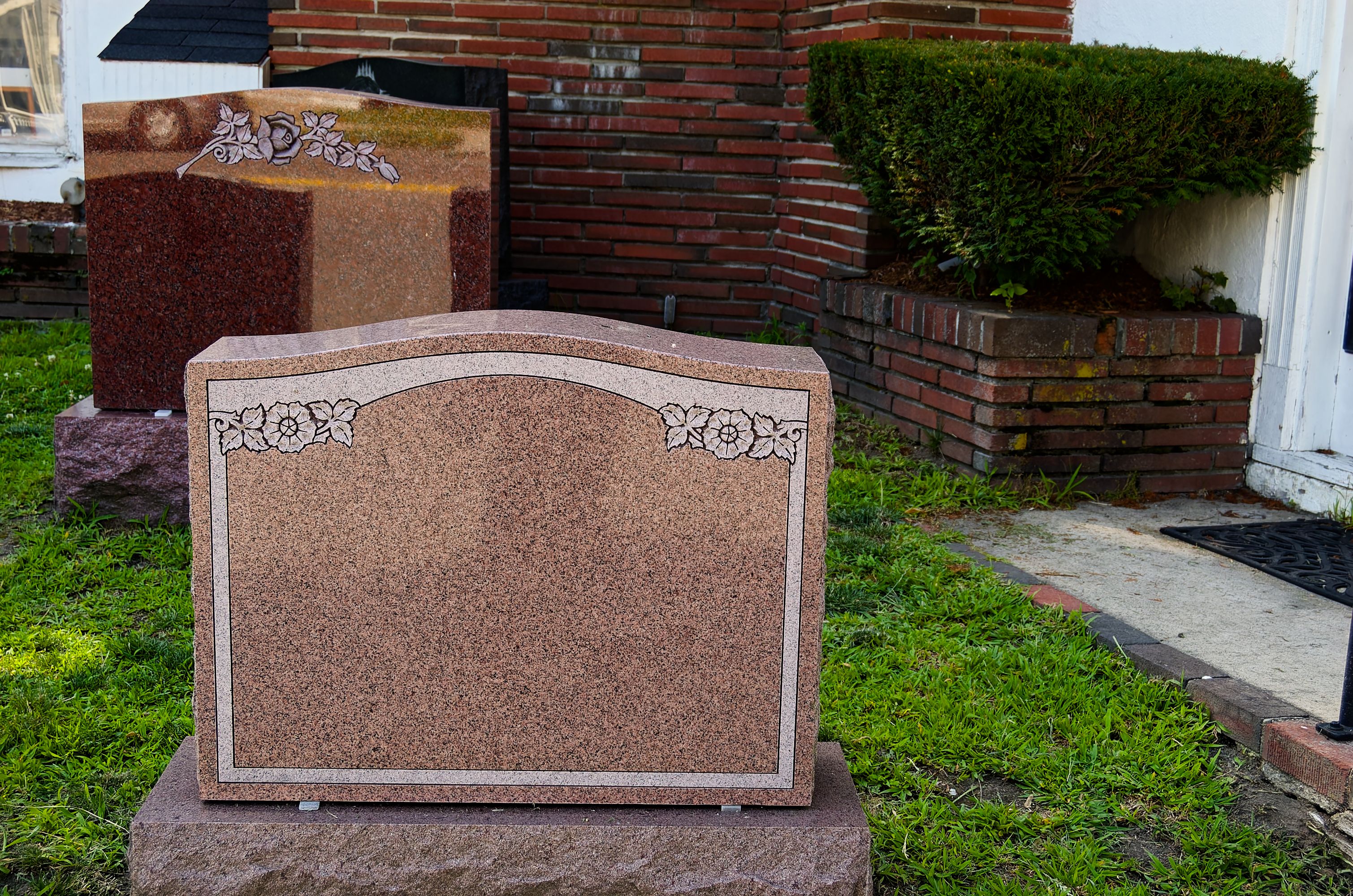 custom design tombstone
