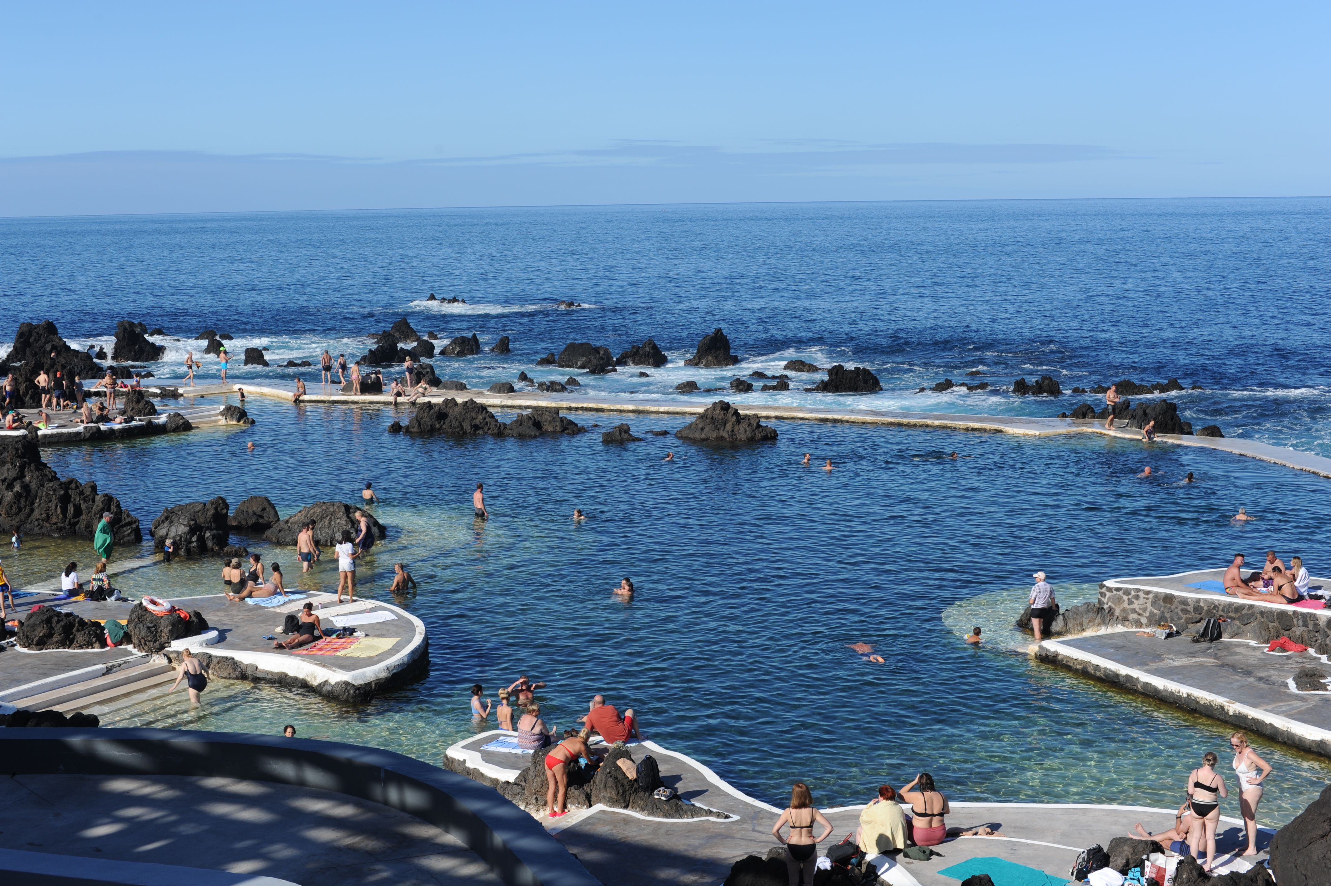 porto moniz pools
