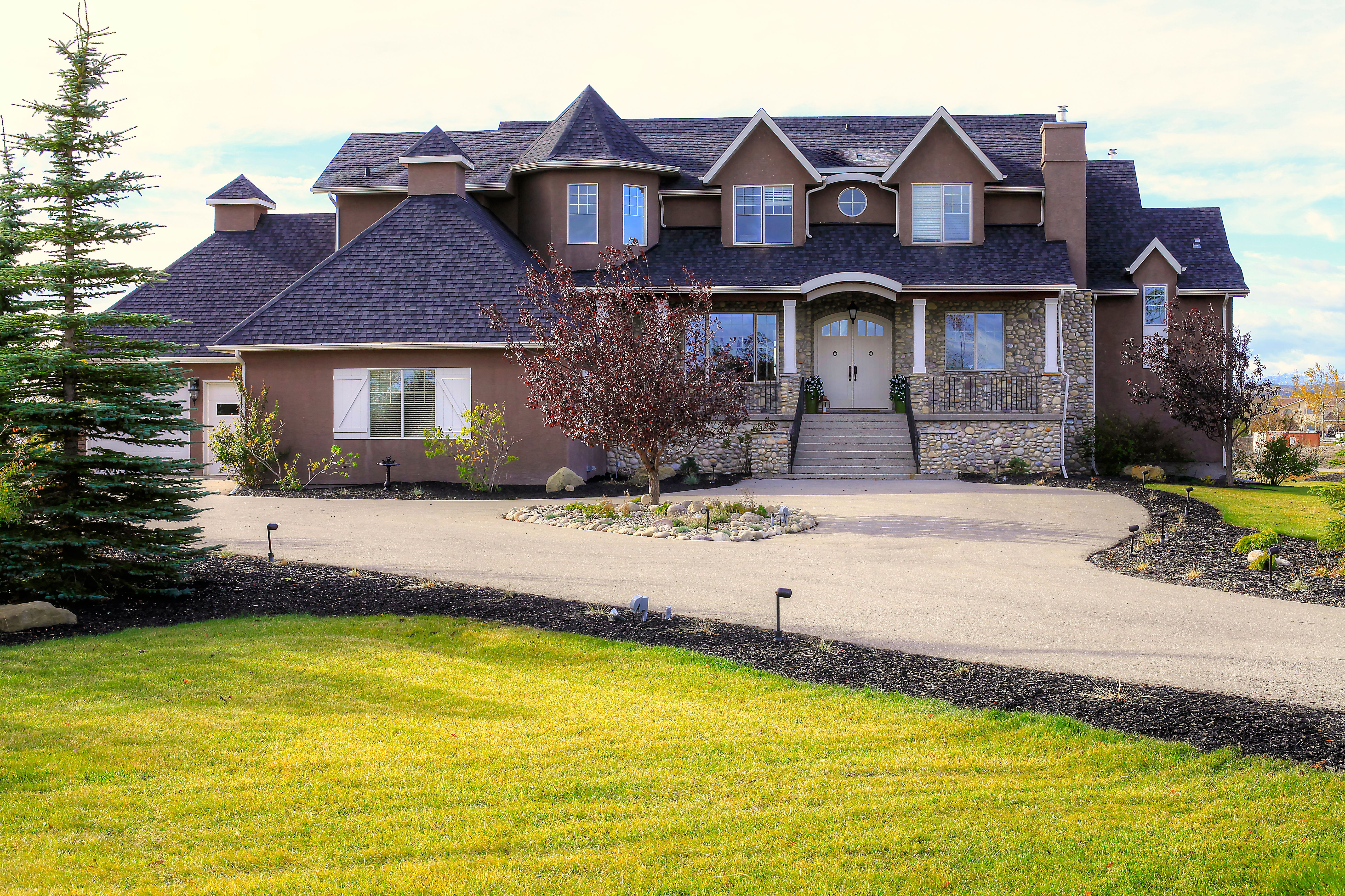 home exterior Leduc County