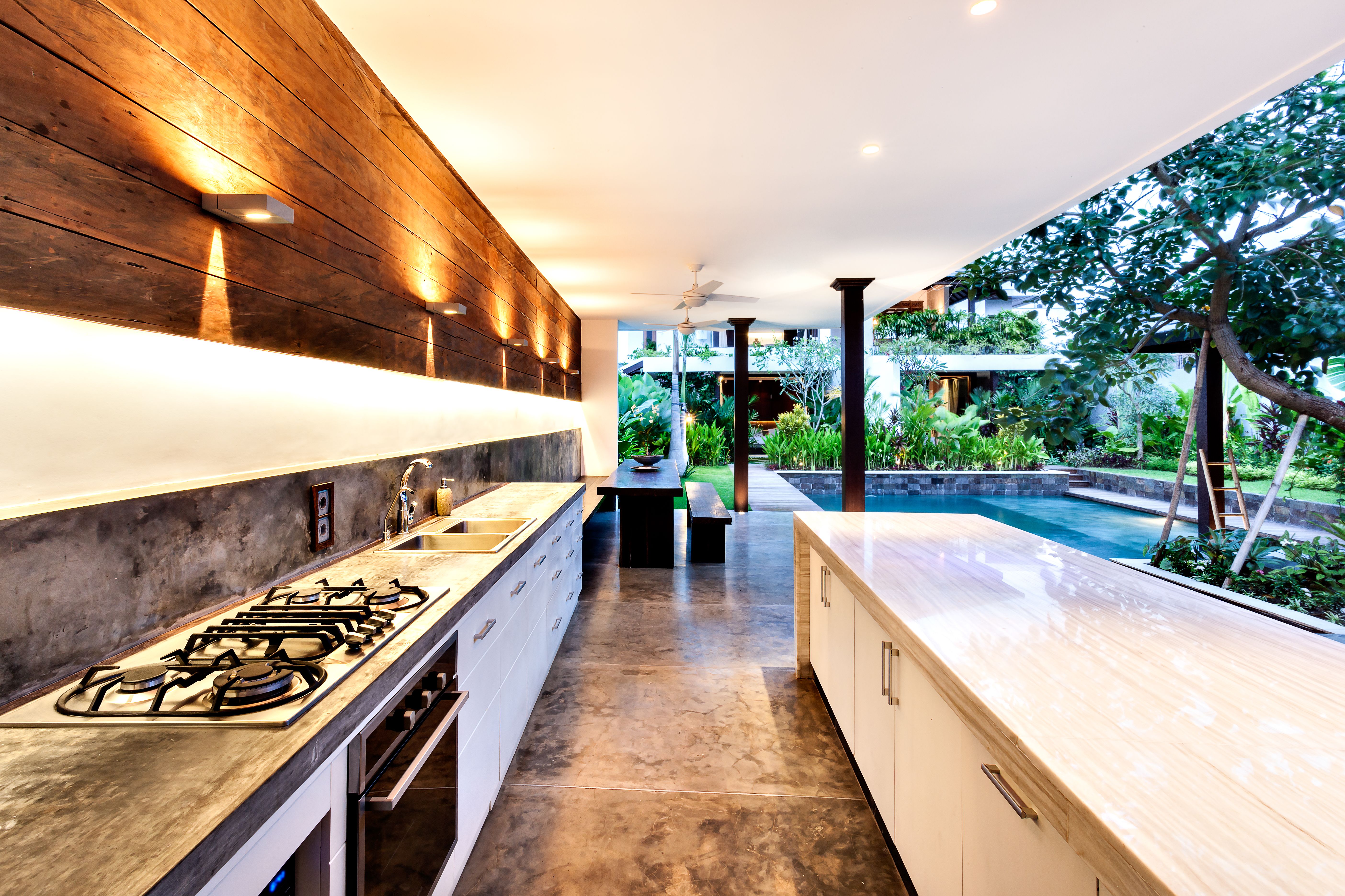 outdoor kitchen lighting