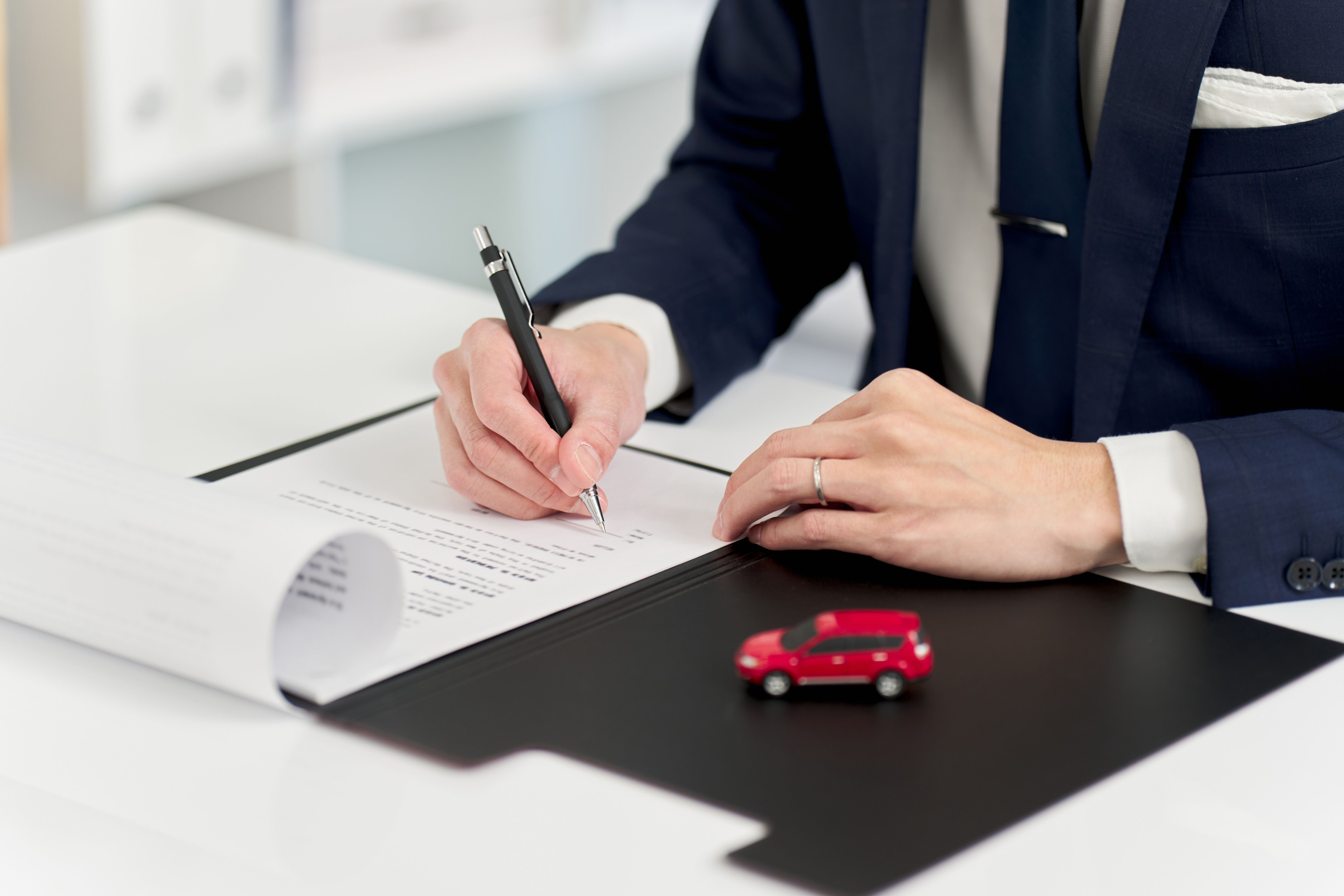 car builder contract