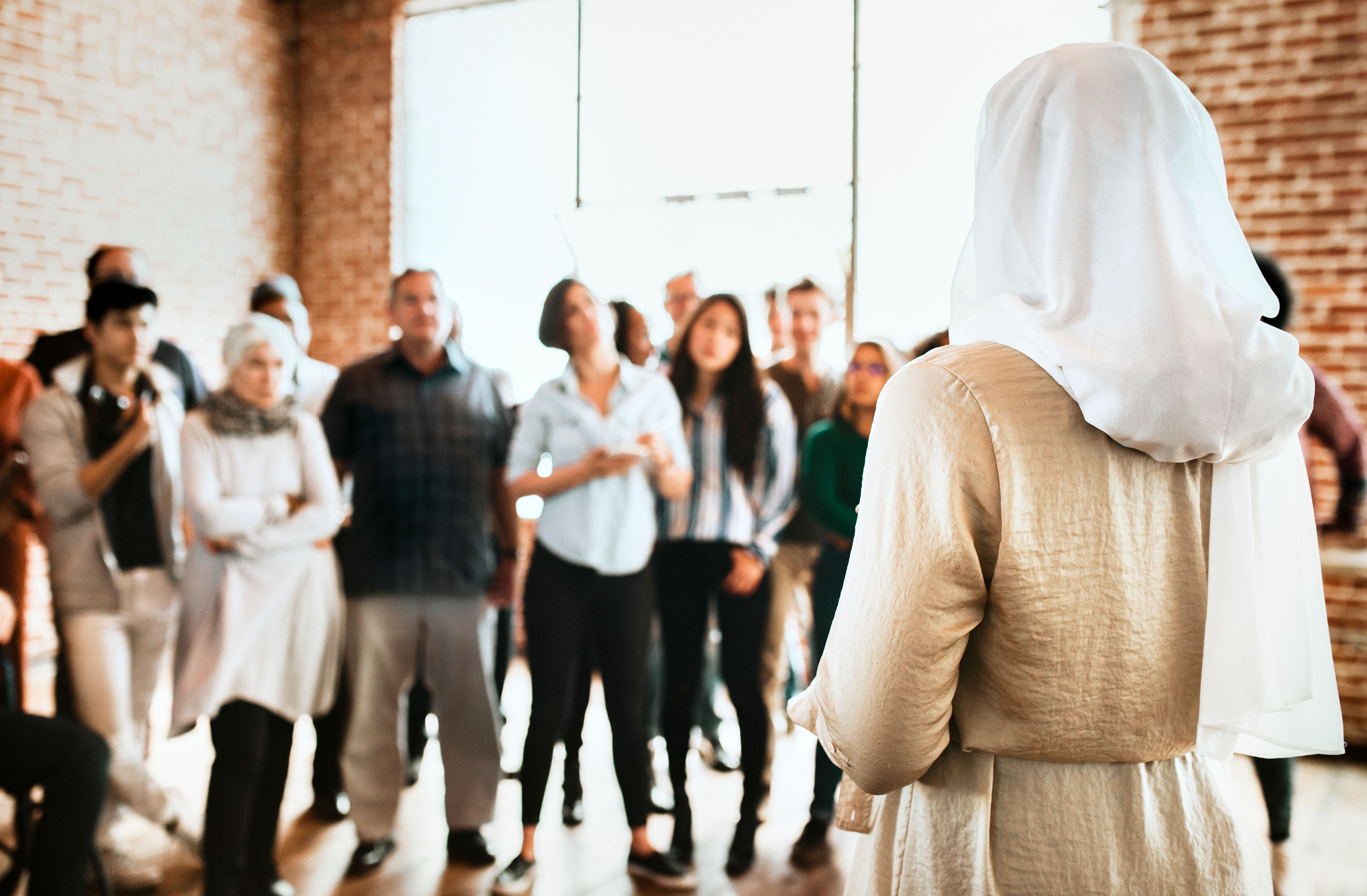 Conférencier musulman dans un atelier