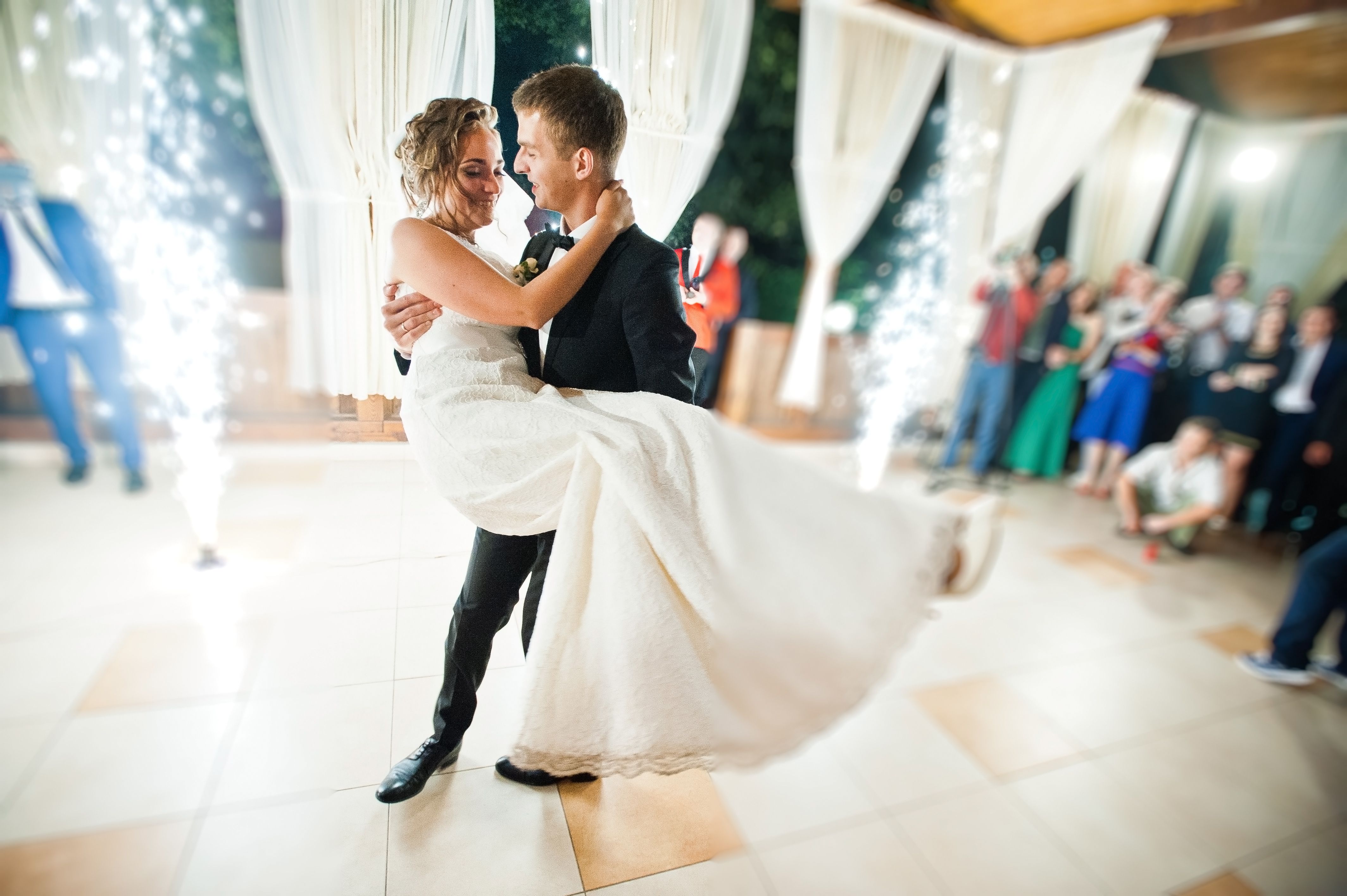 wedding dance instructor