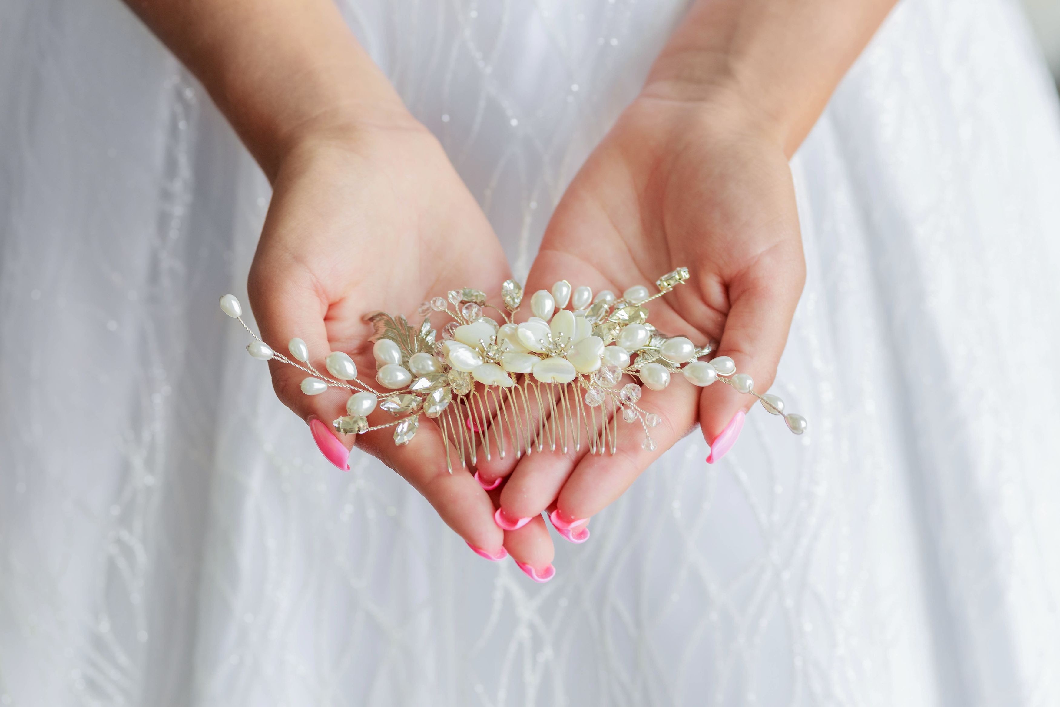 bridal hair accessories