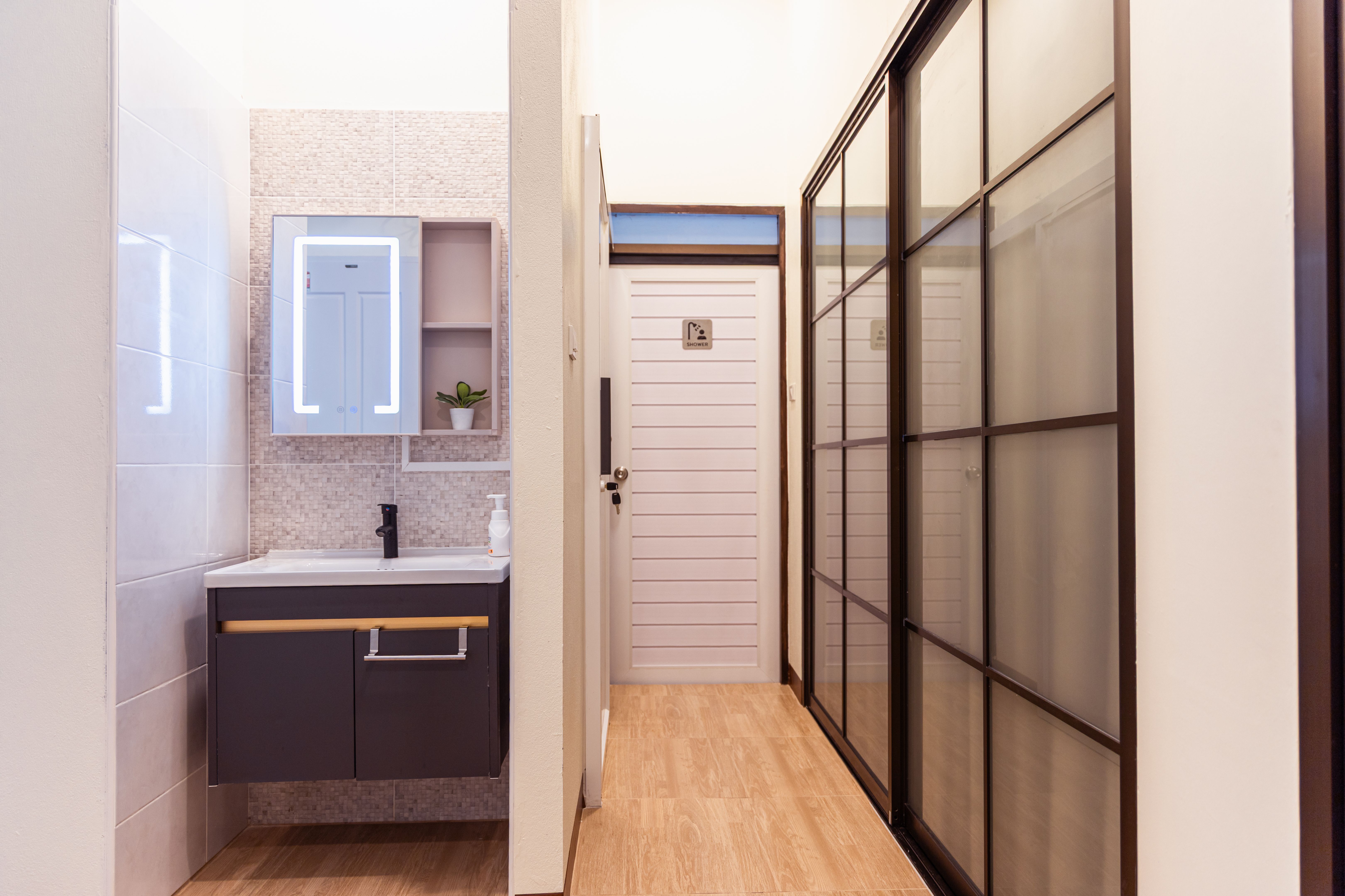 sliding door mirrors