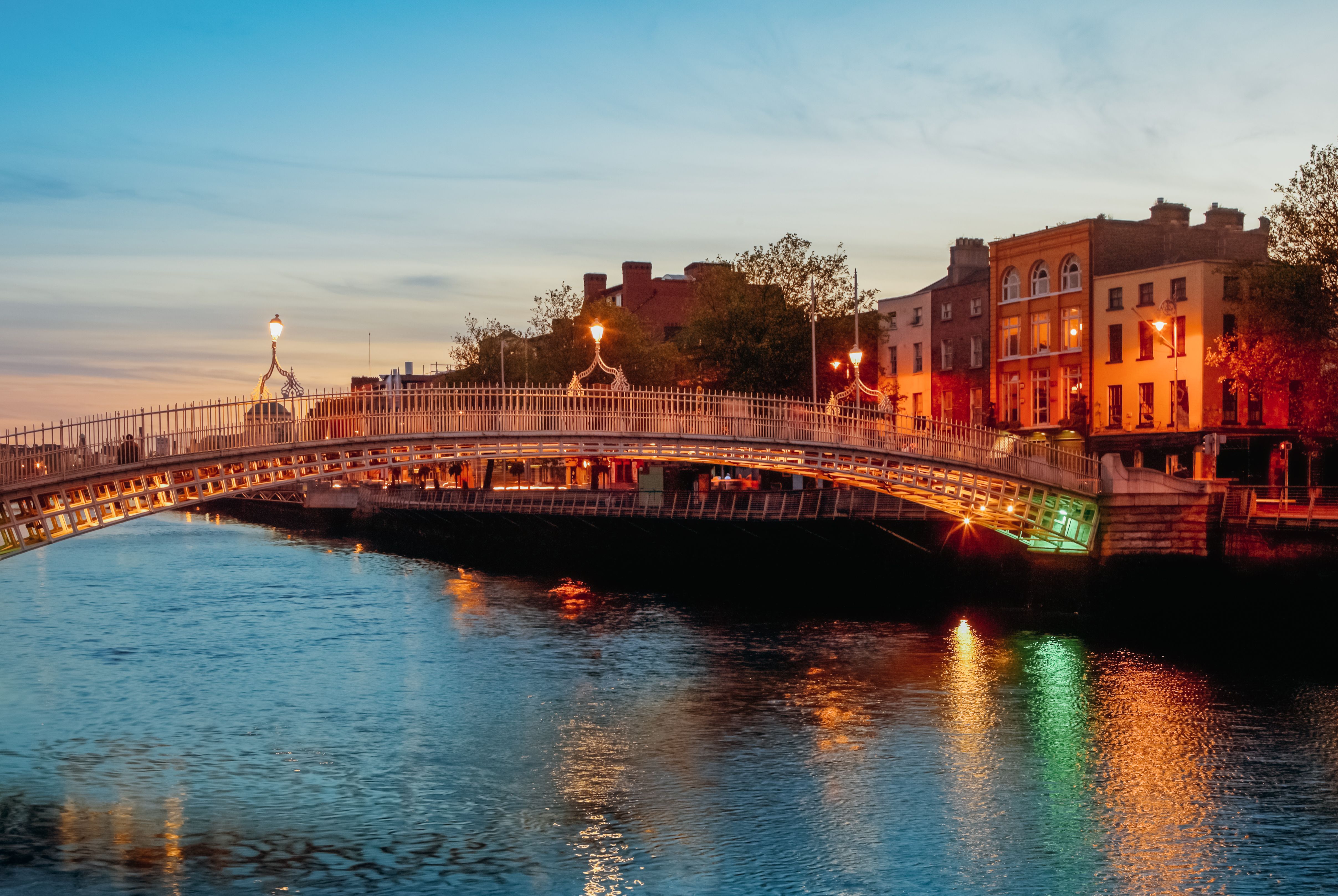 Ha Penny Bridge by night, Dublin, Ireland Ha Penny Bridge by night, Dublin, Ireland