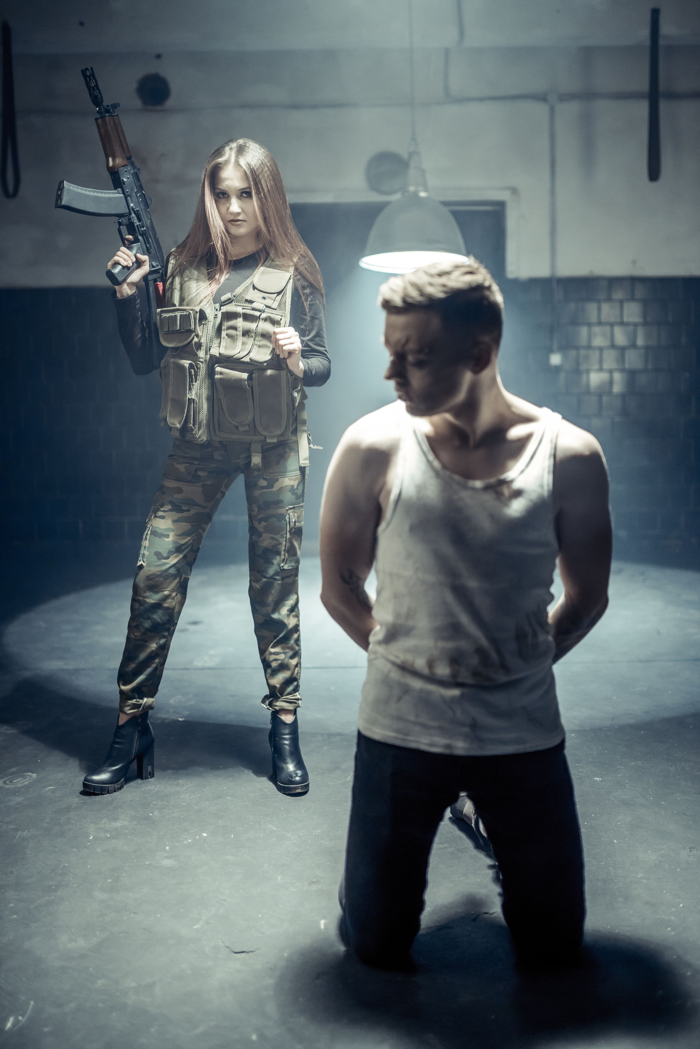 Threatening Girl Bandit