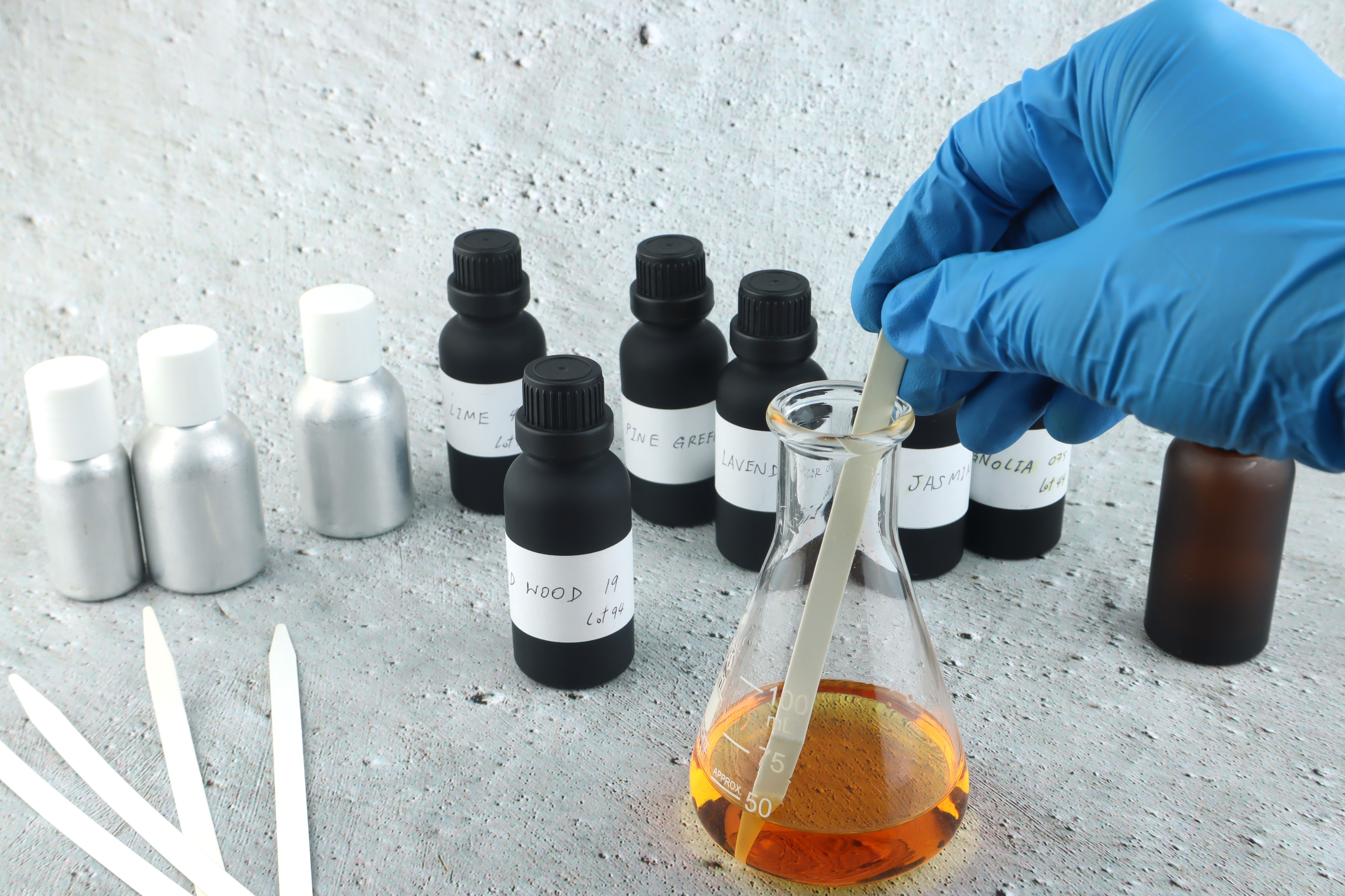 fragrance oil mixing