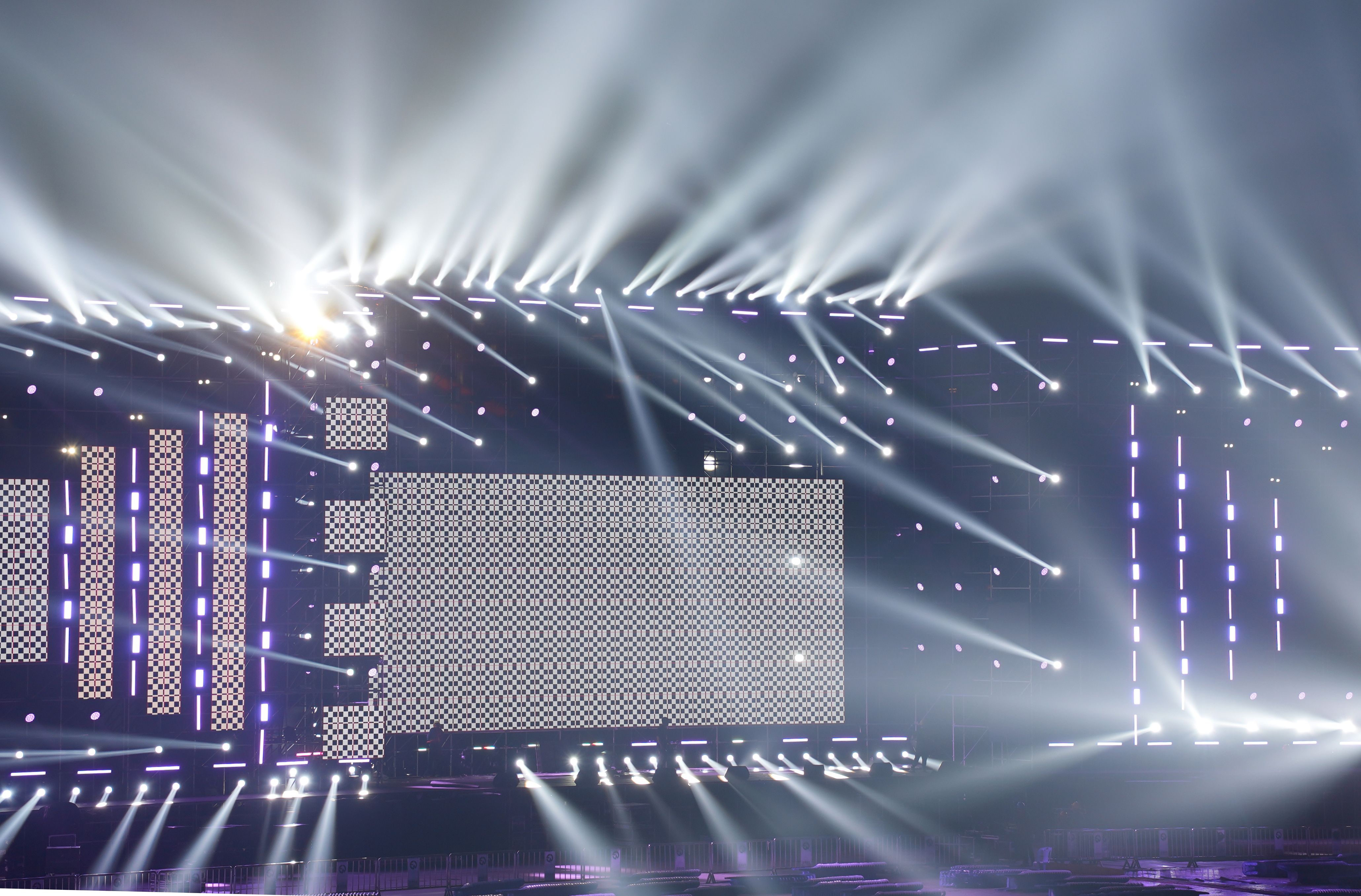led screen concert