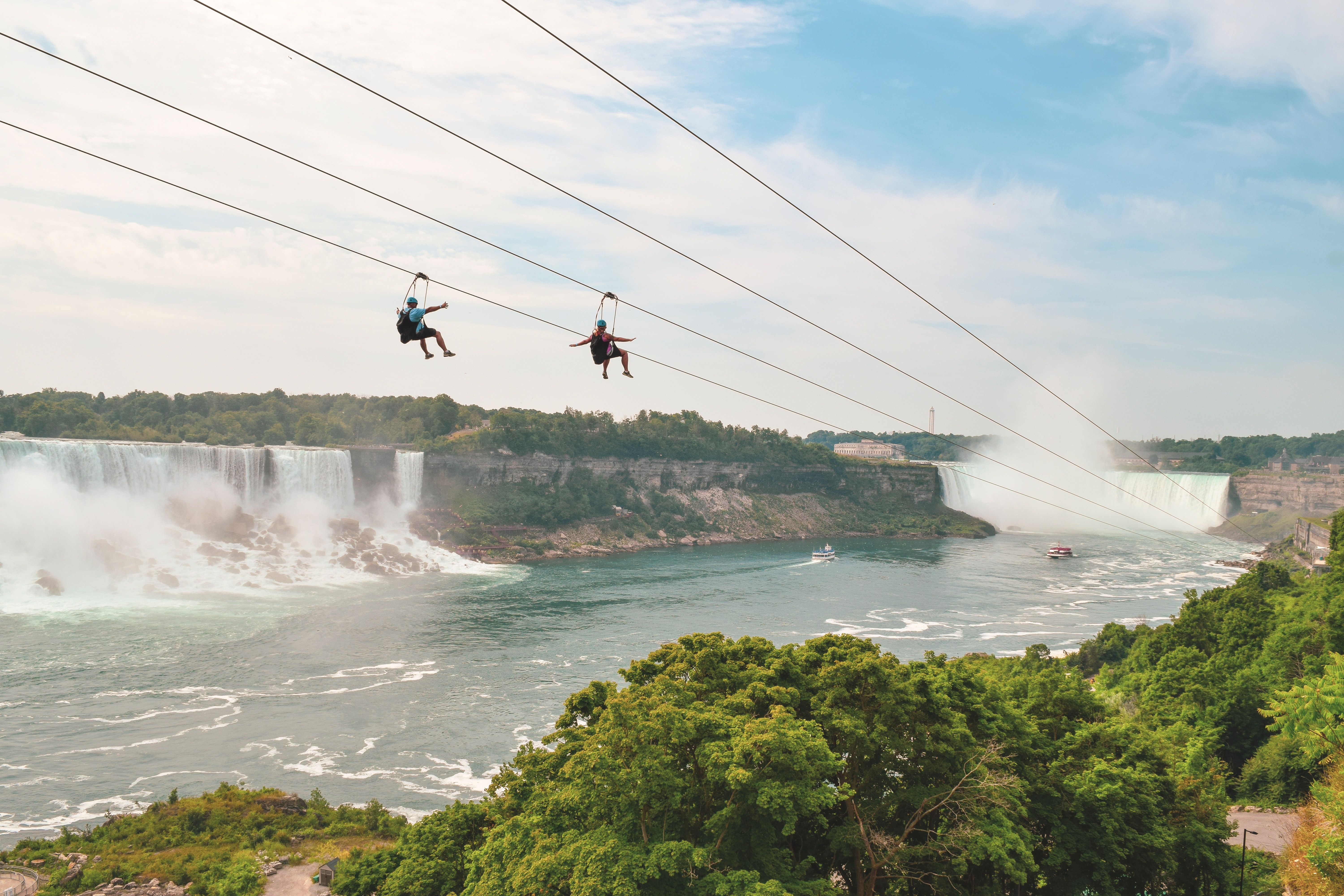 zip lining