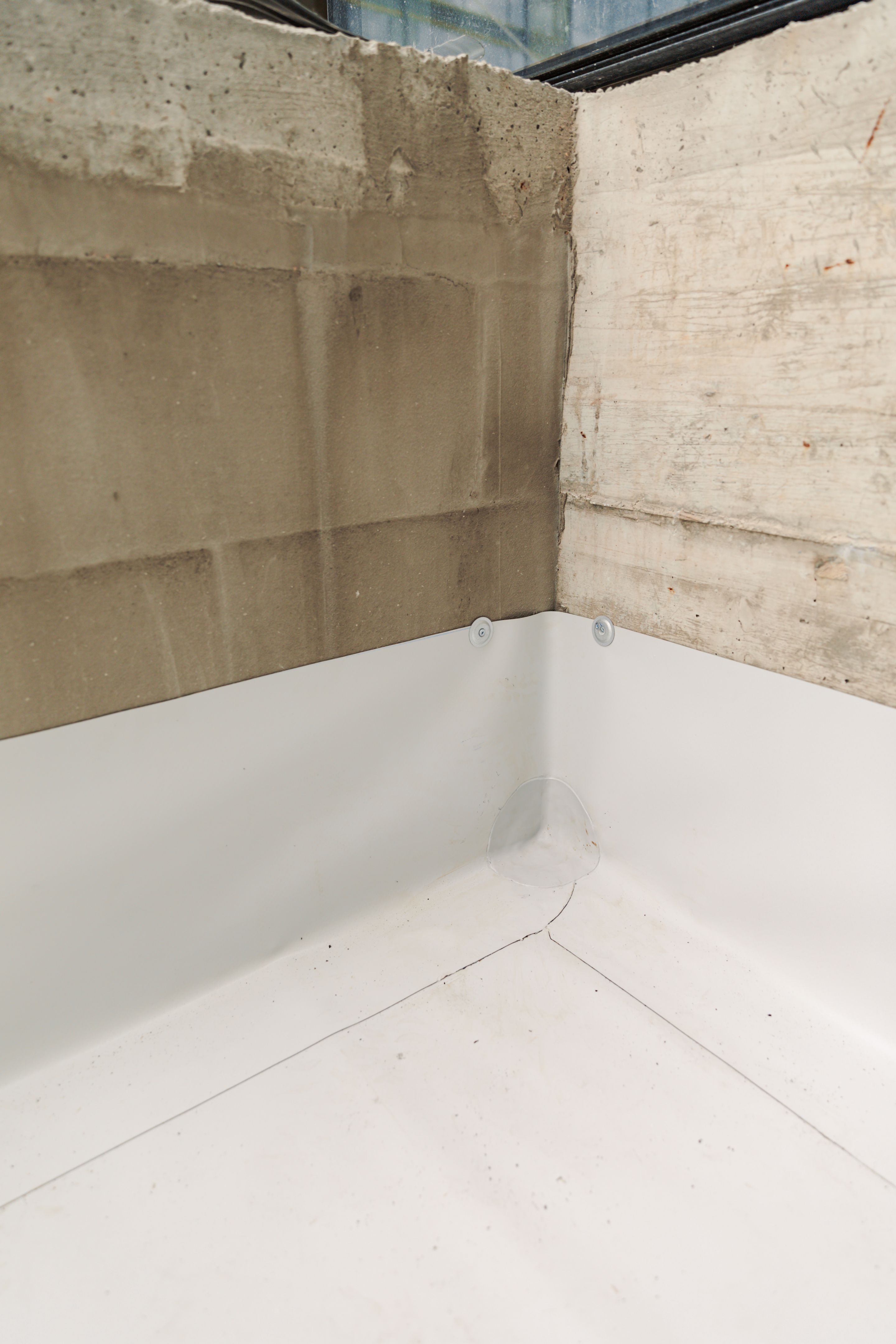 Synthetic PVC membranes for waterproof system. Details with hot air welding and membrane rollers Synthetic PVC membranes for waterproof system. Details with hot air welding and membrane rollers