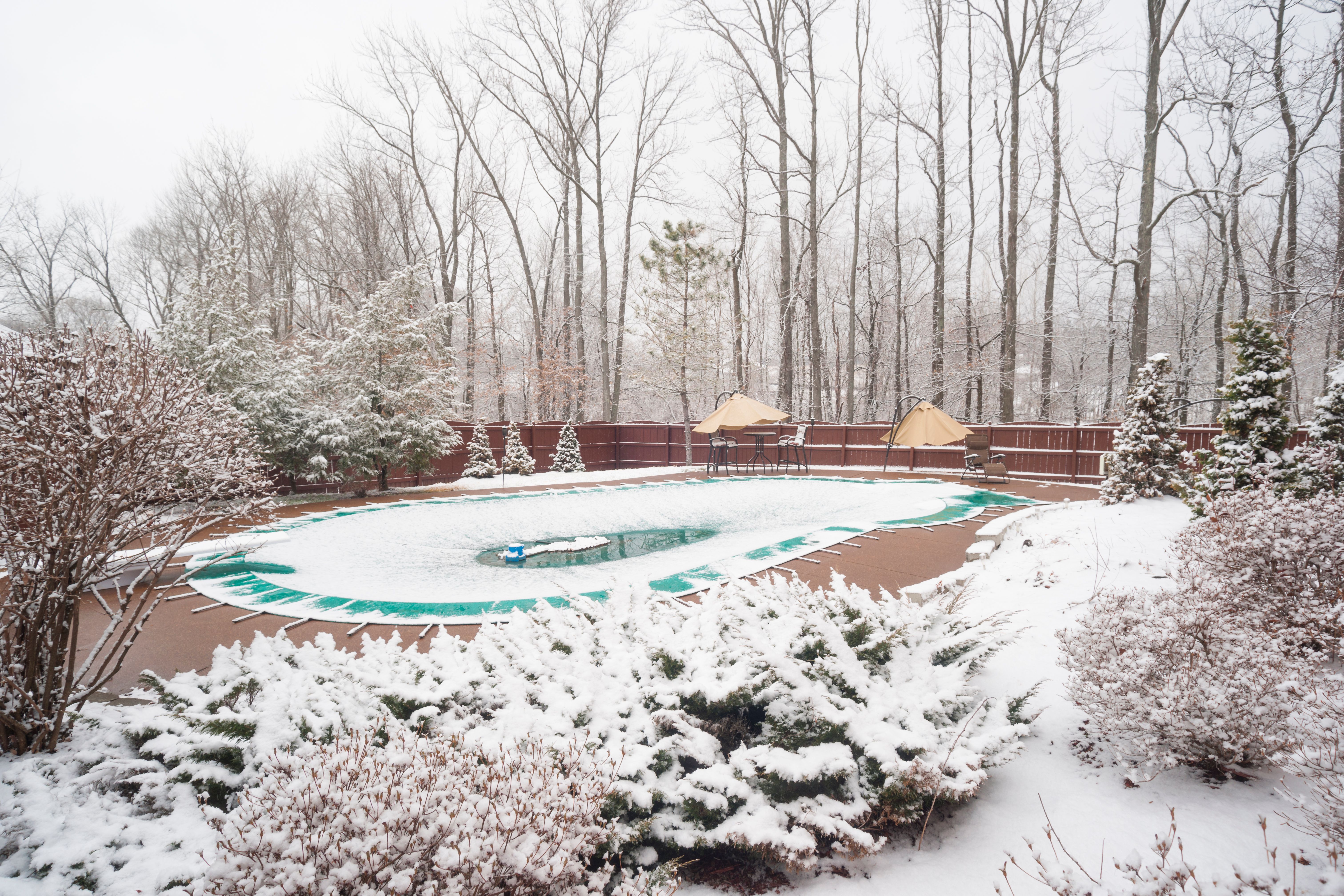 fiberglass pool winter