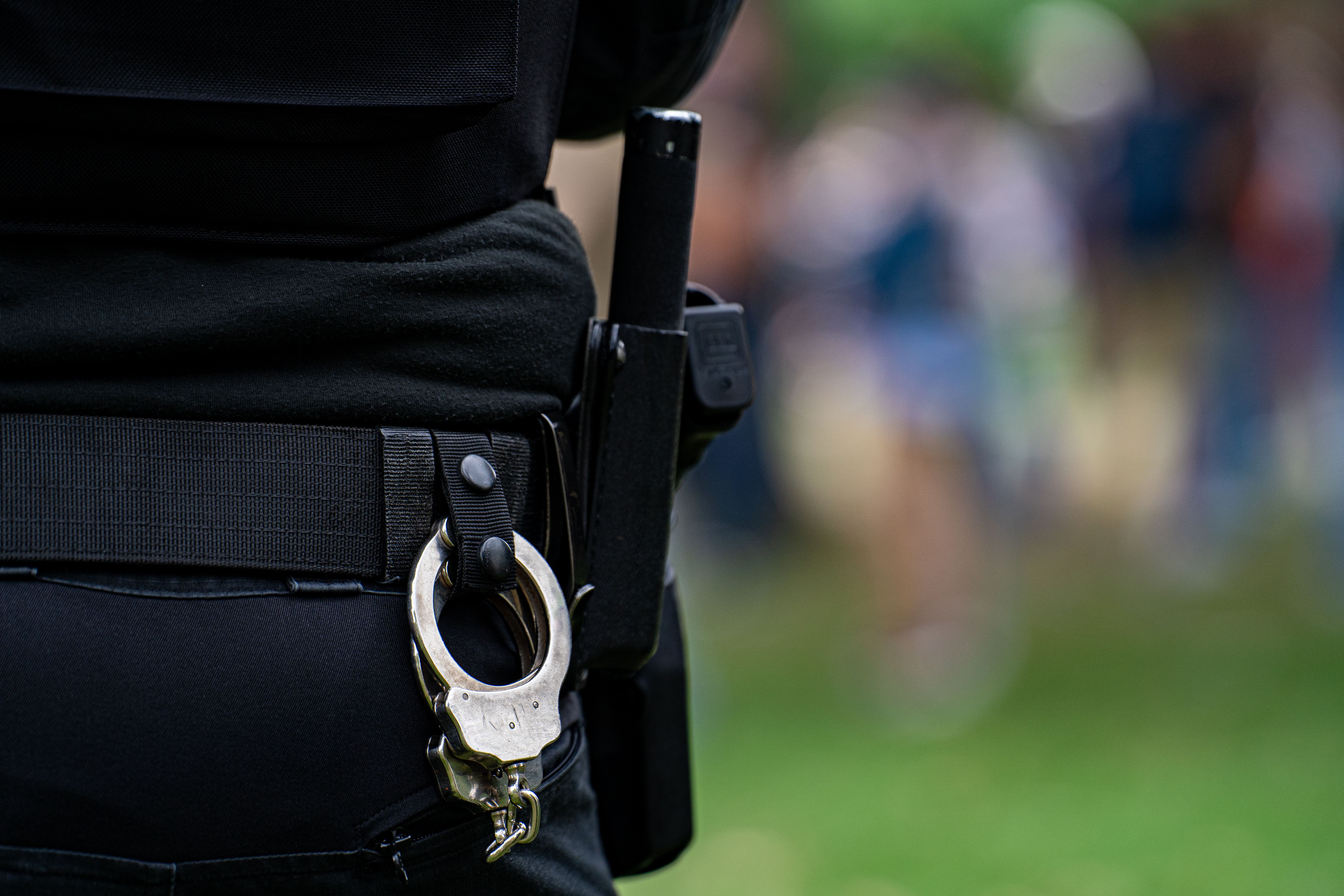 handcuffs police