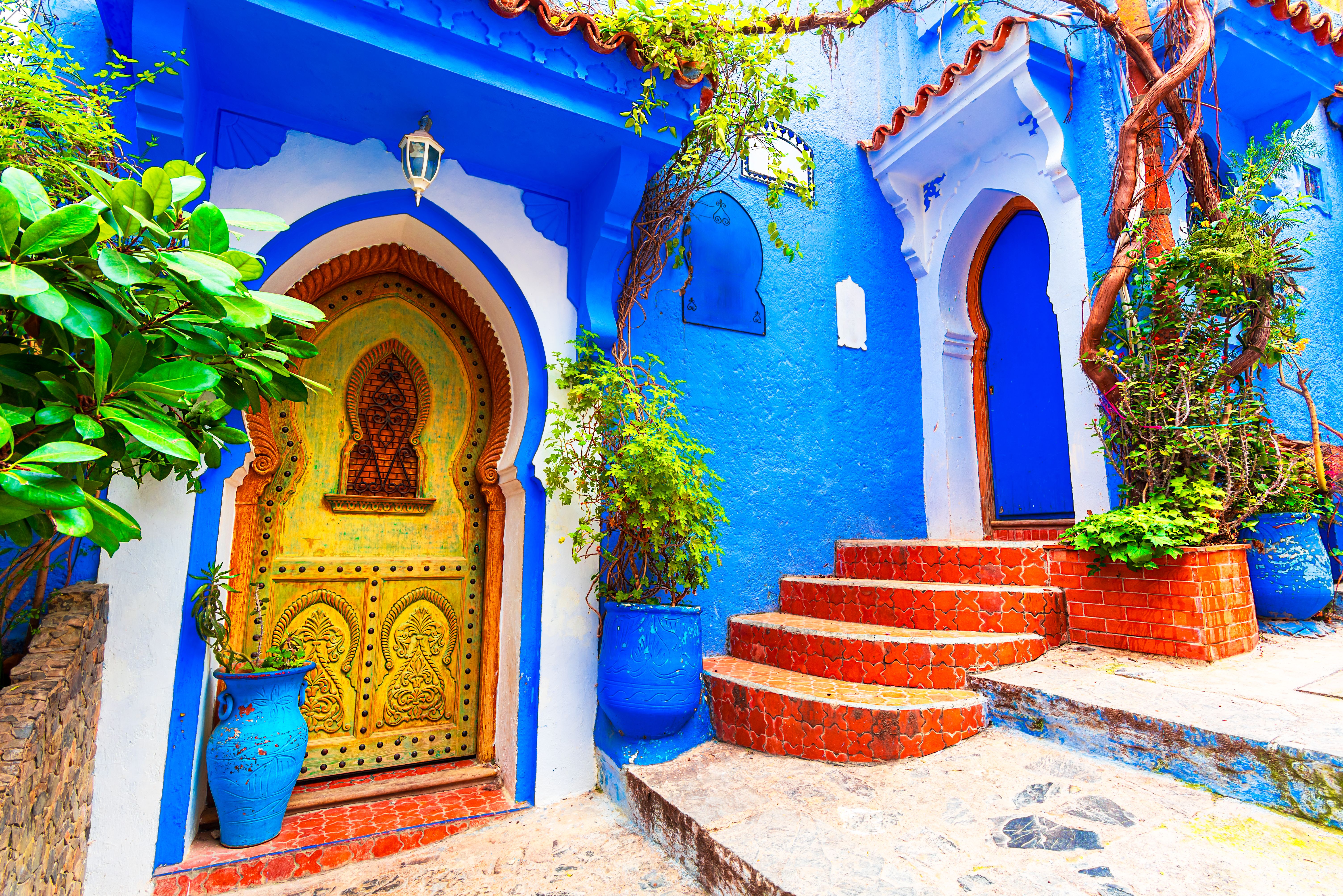 chefchaouen blue streets