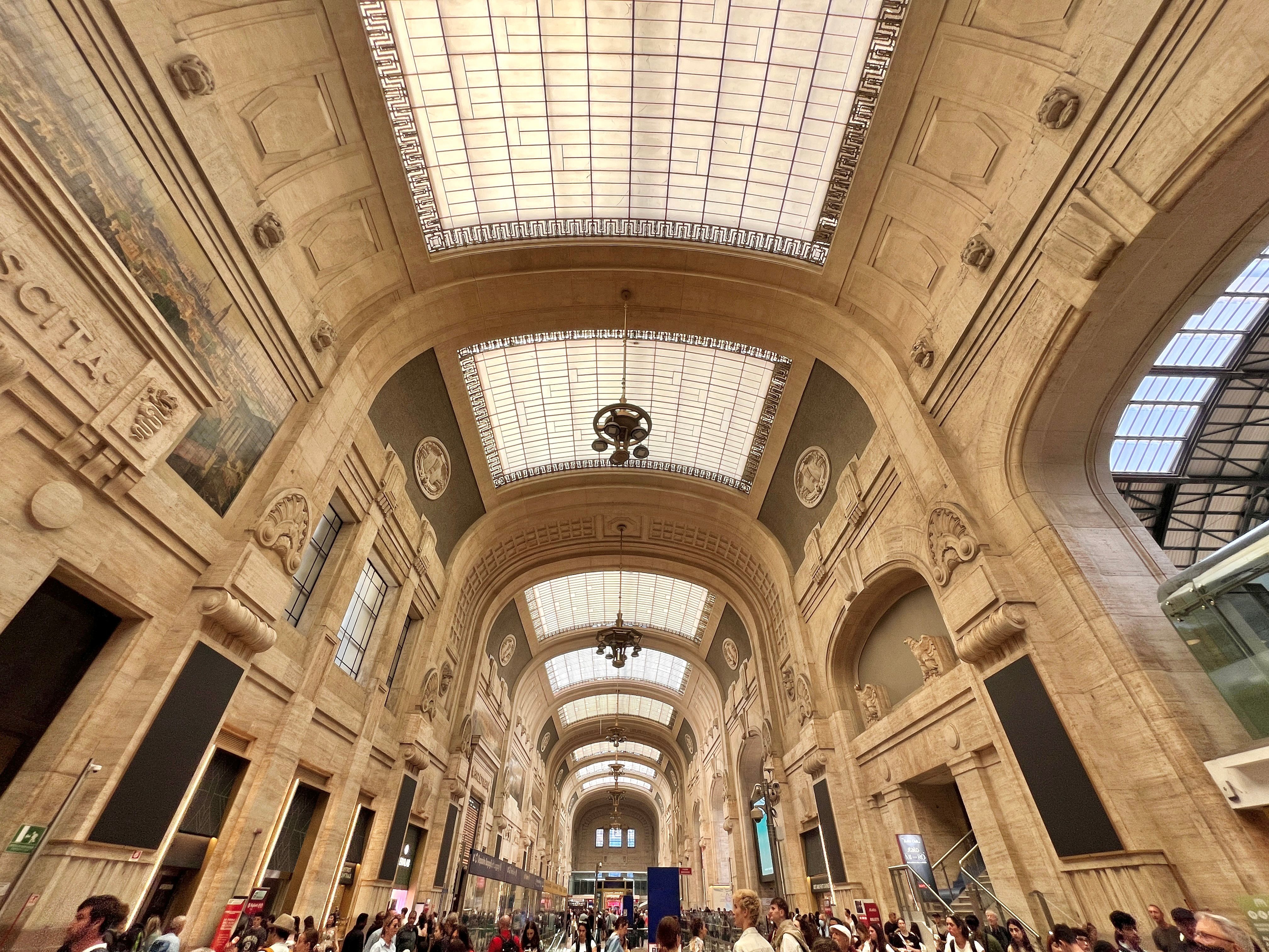 General view of Milano Centrale railway station, Milan, Lombardy, Italy, Europe.