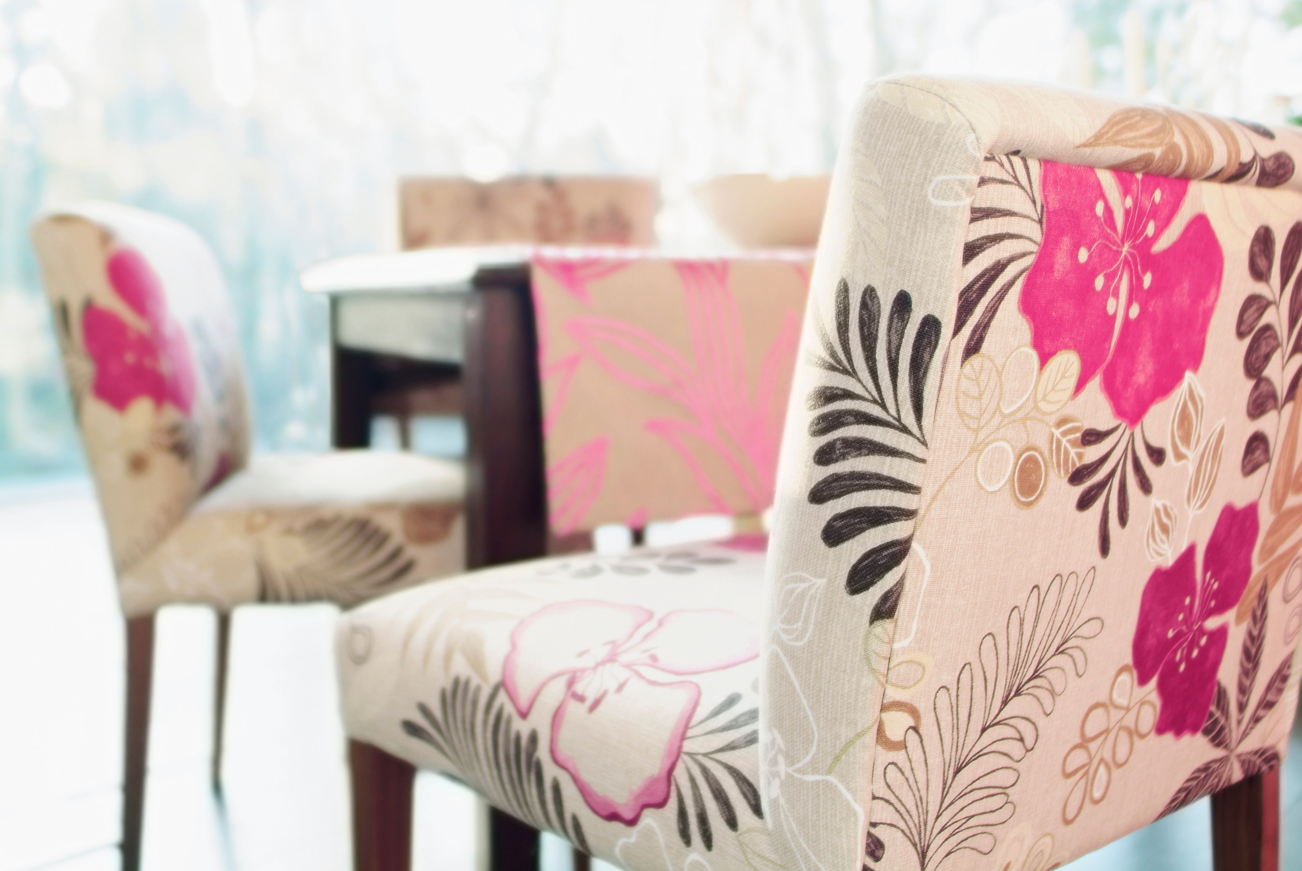 comfortable dining chairs