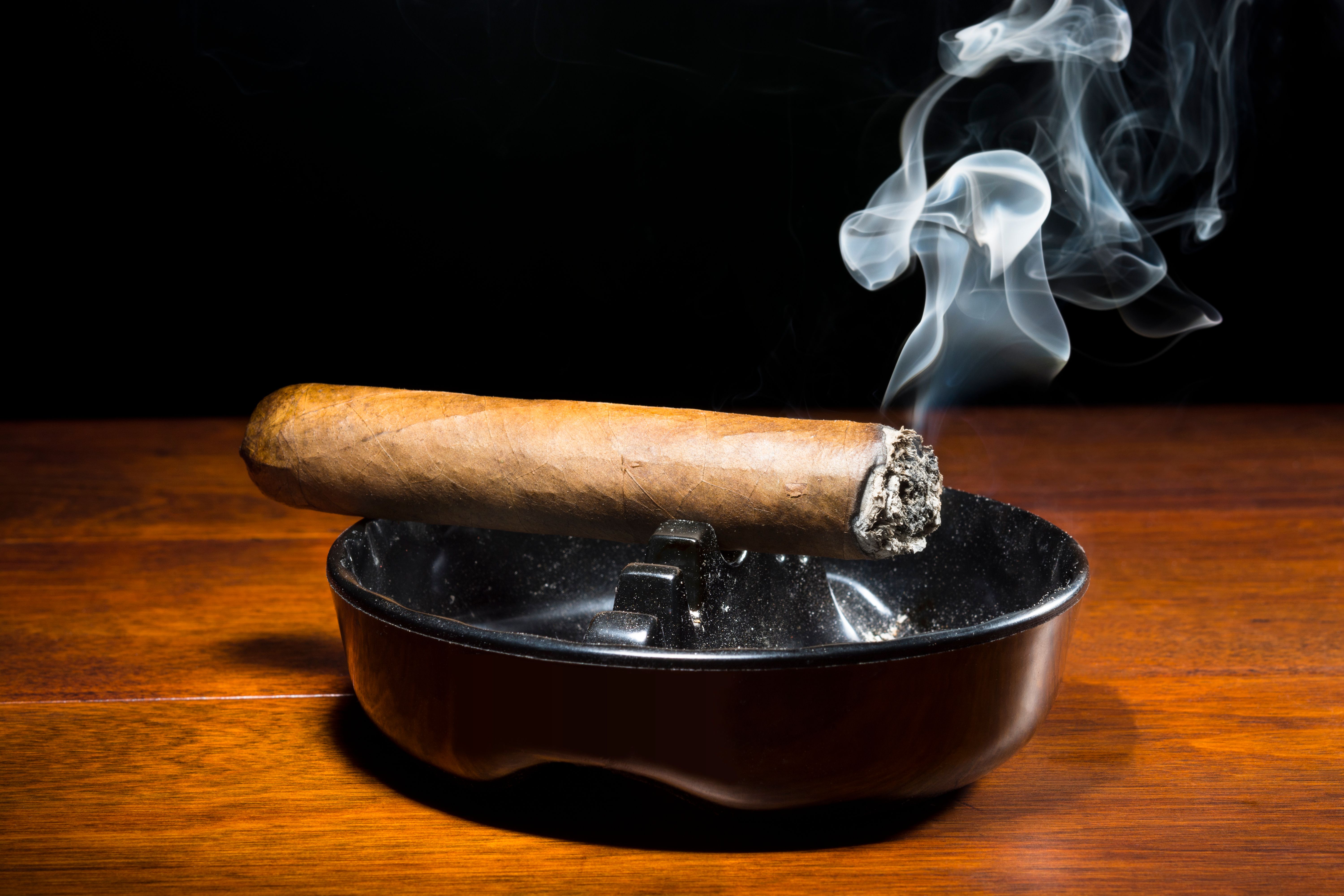 cigar ashtray