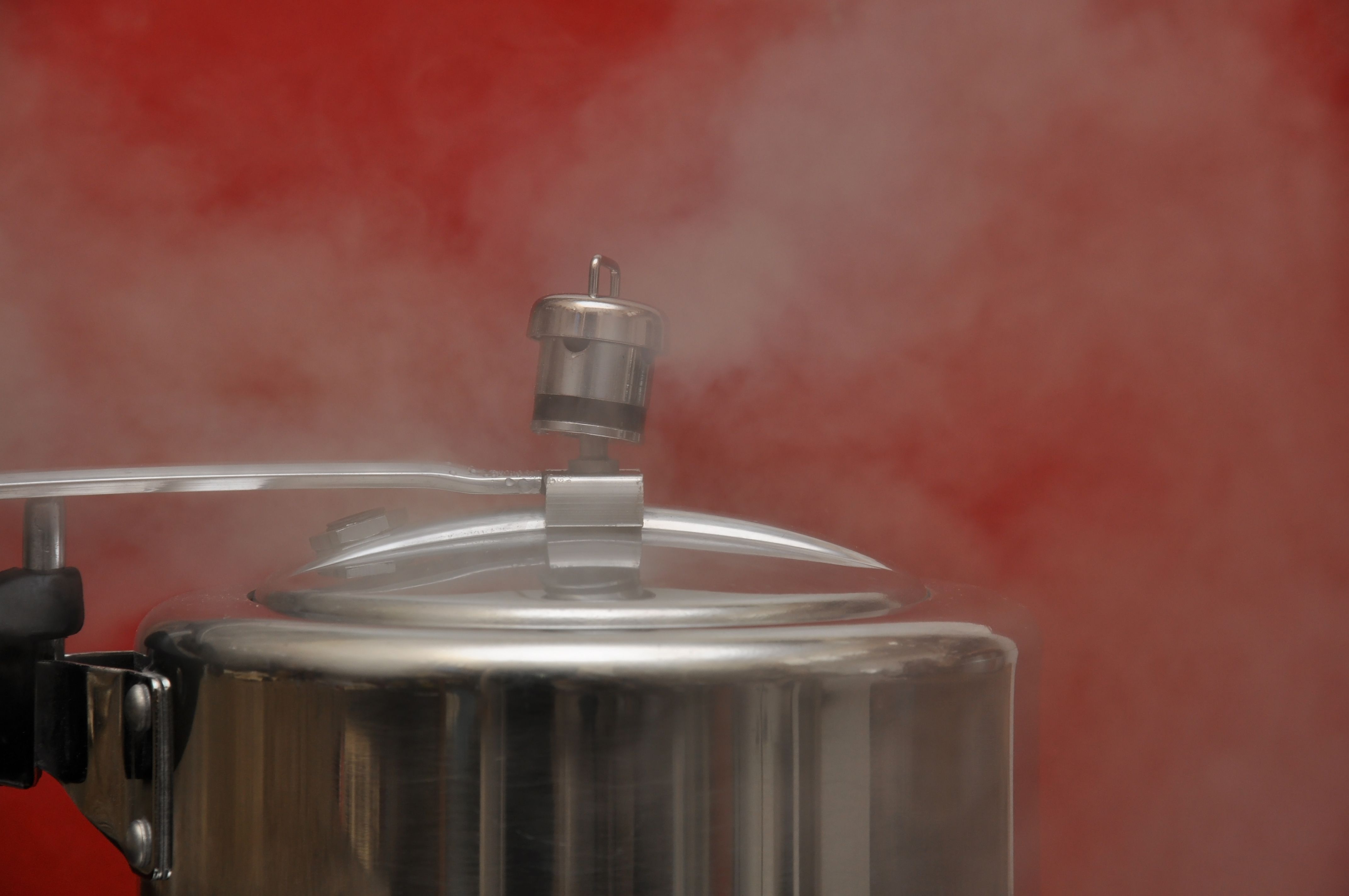 electric pressure cooker