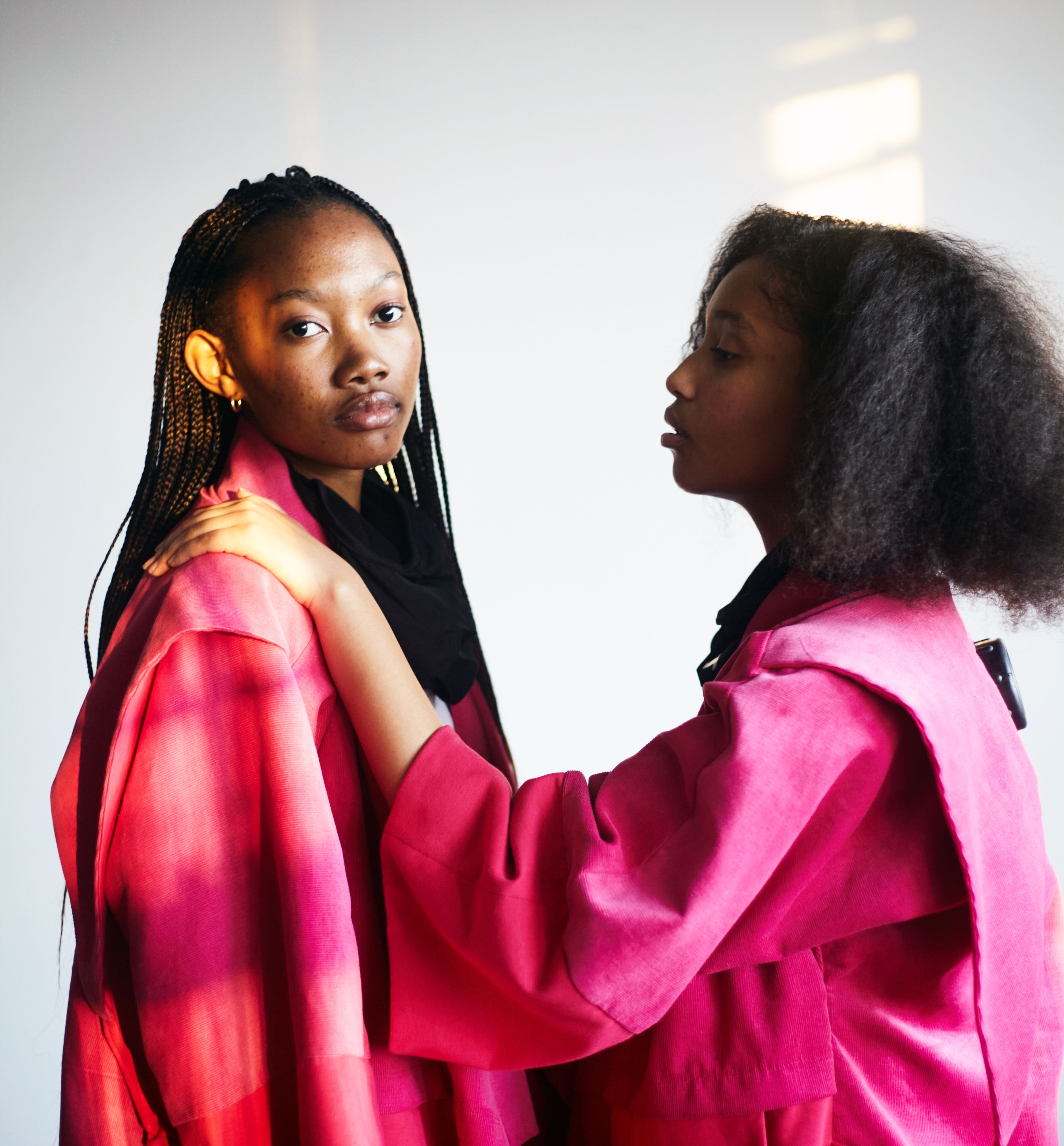 Duo Elegance In Natural Light Duo Elegance In Natural Light