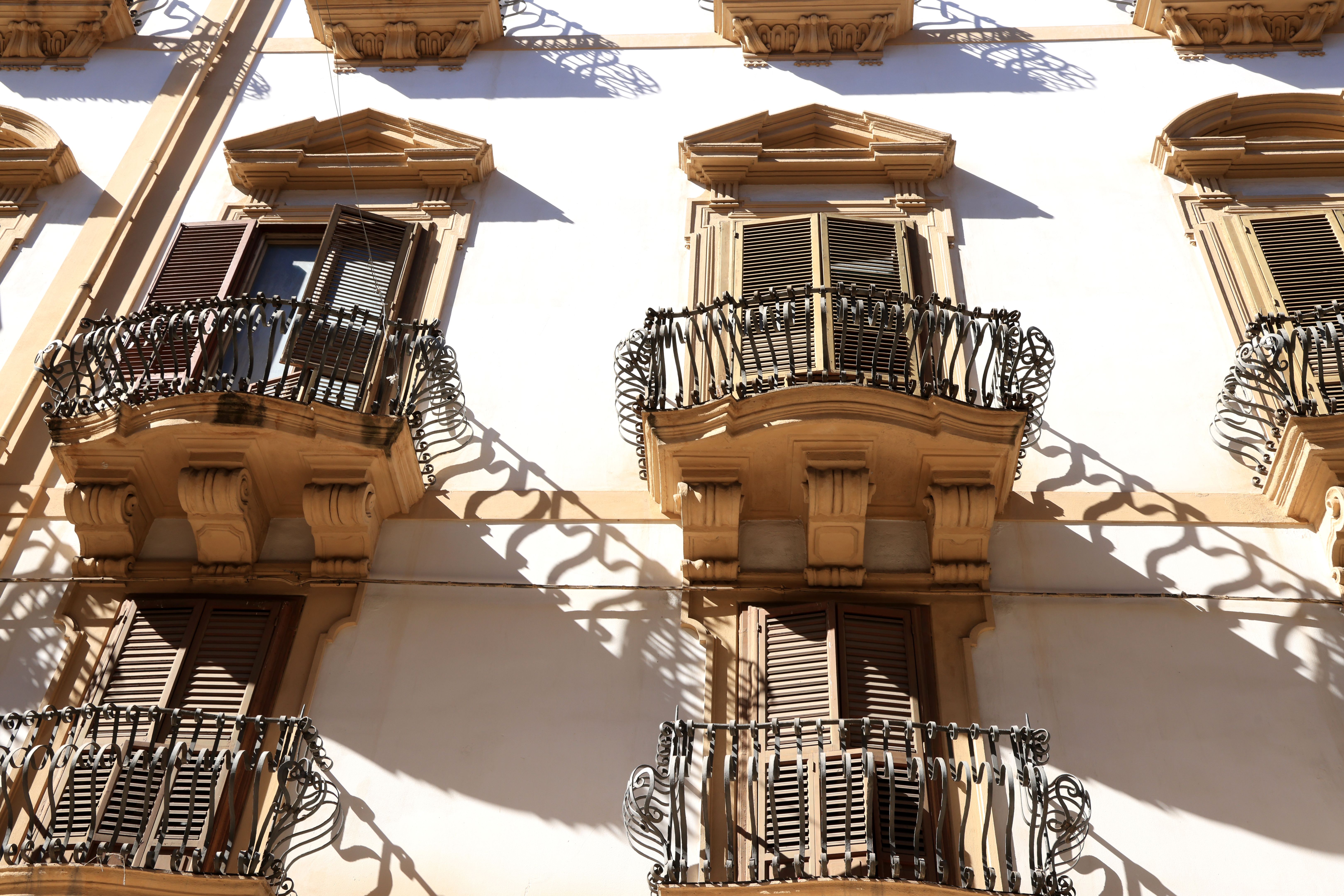 traditional Sicilian architecture