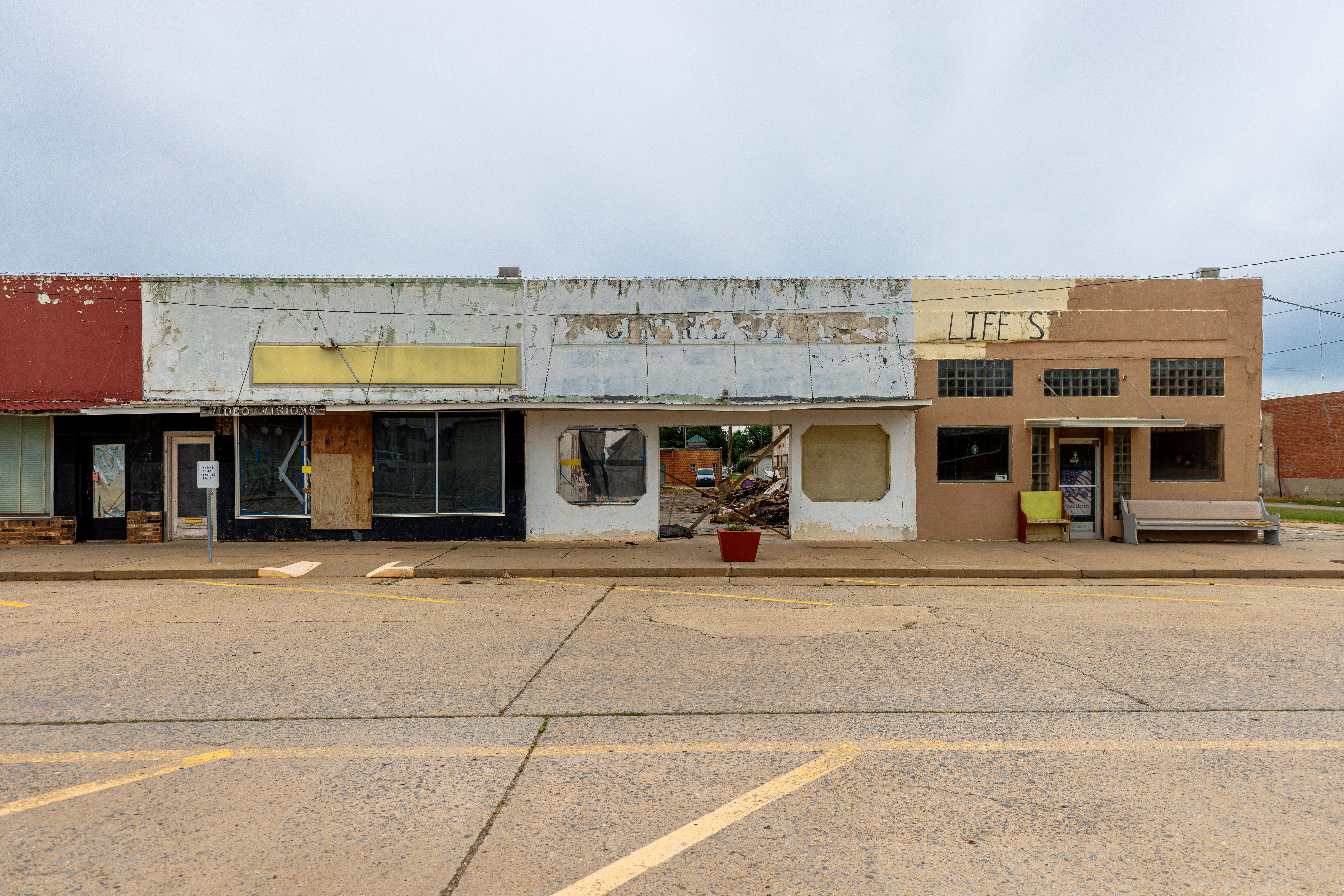 storefront location