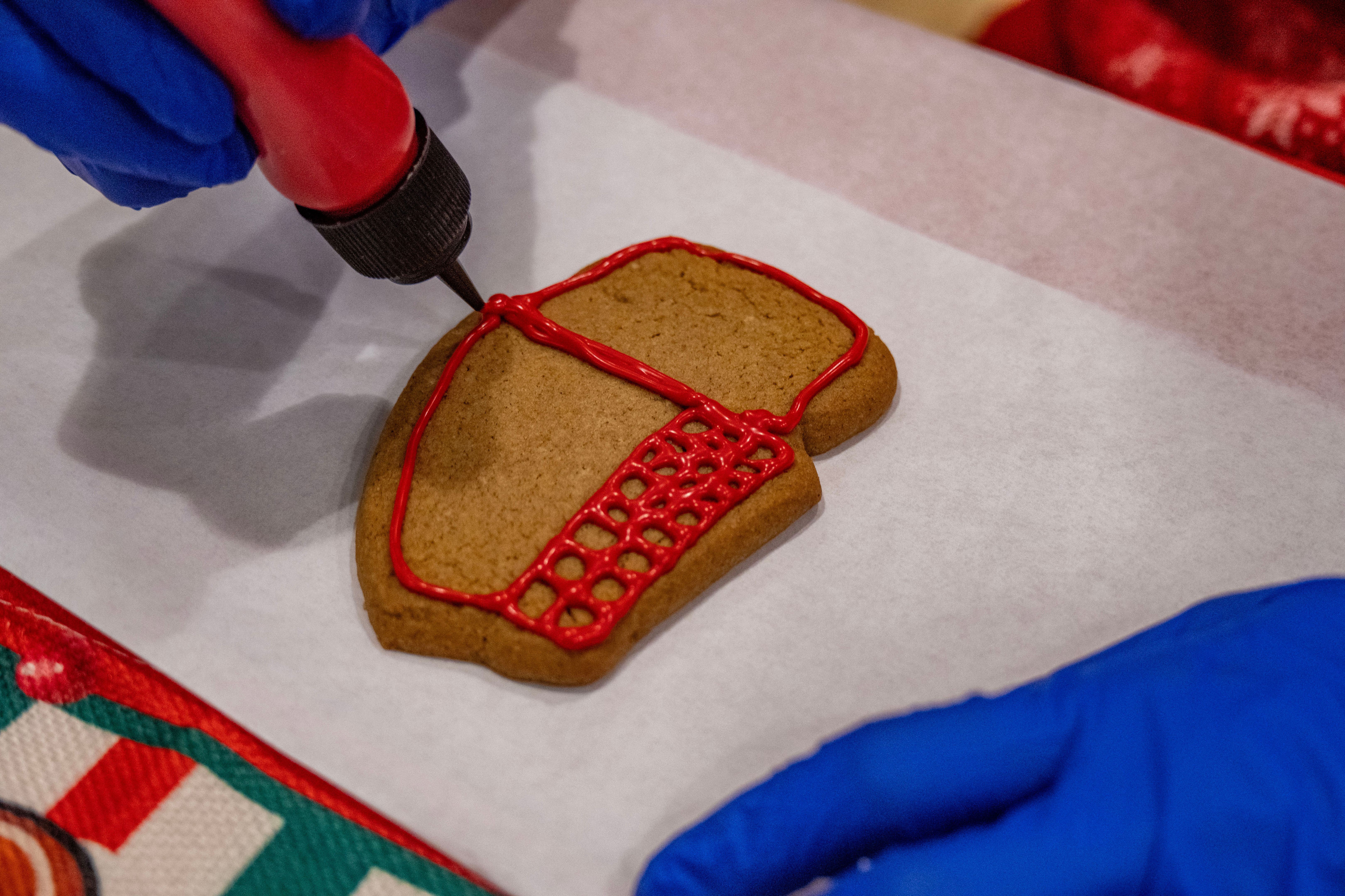 cookie brush embroidery