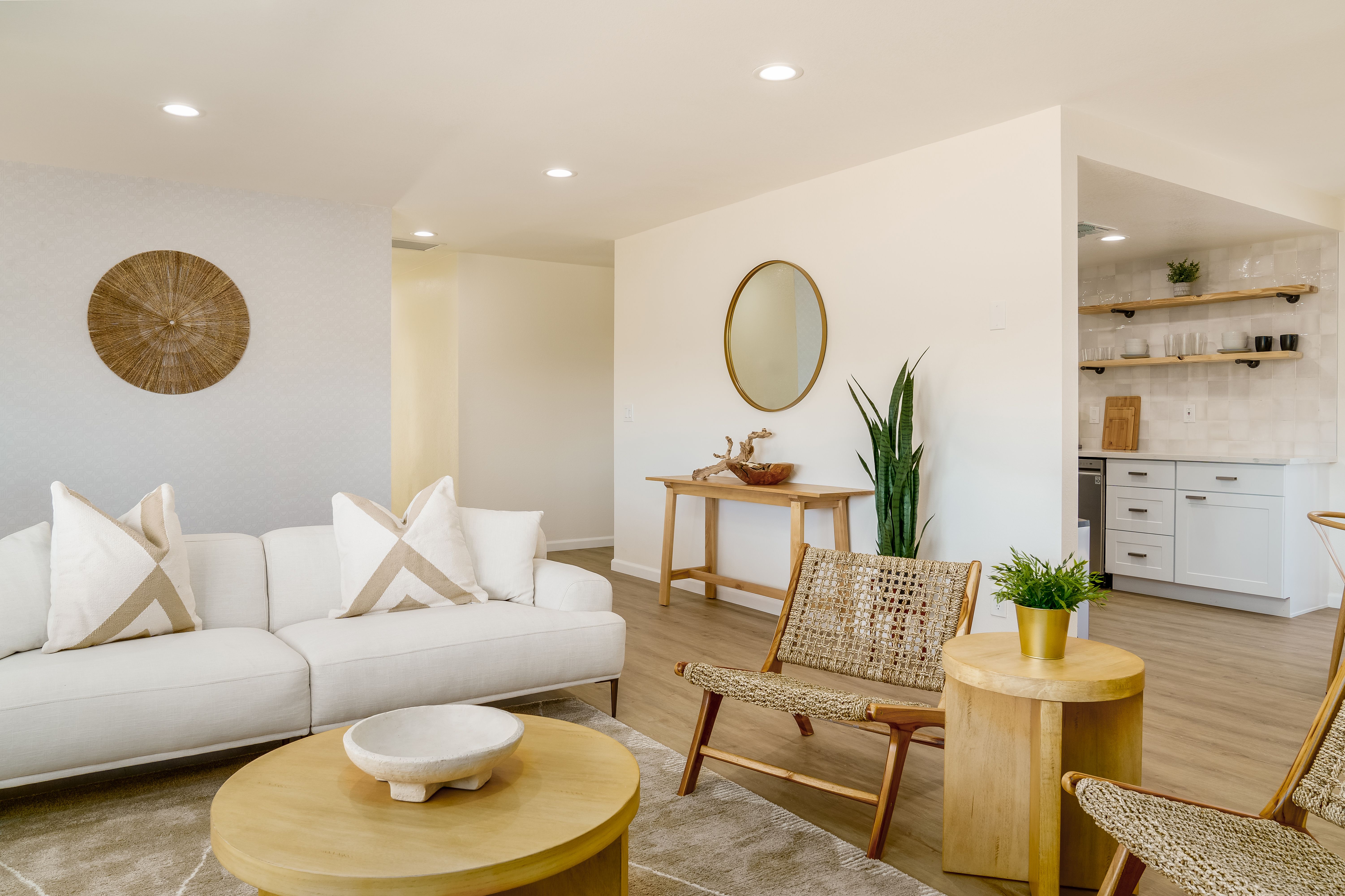 summer home interior