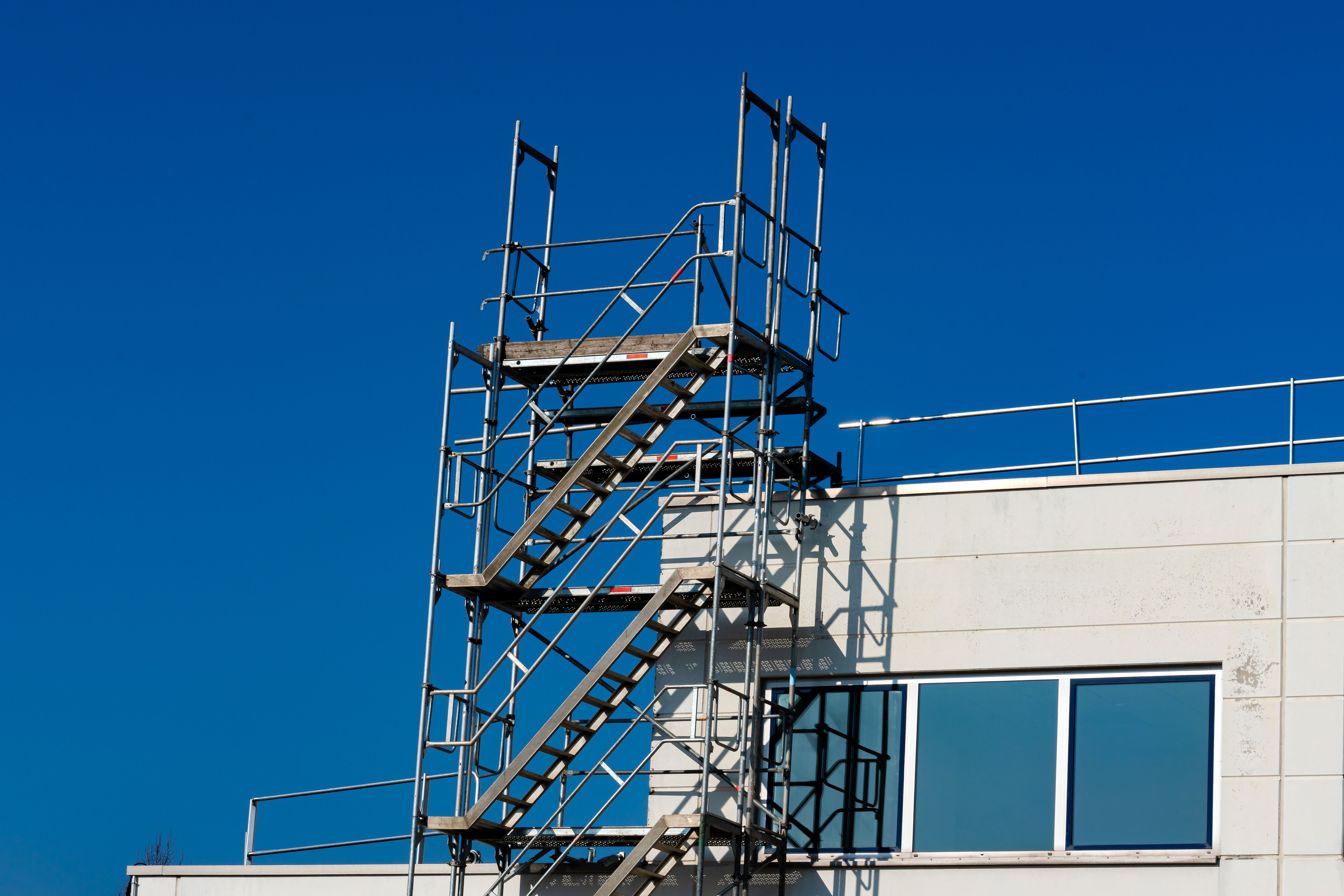 staircase installation