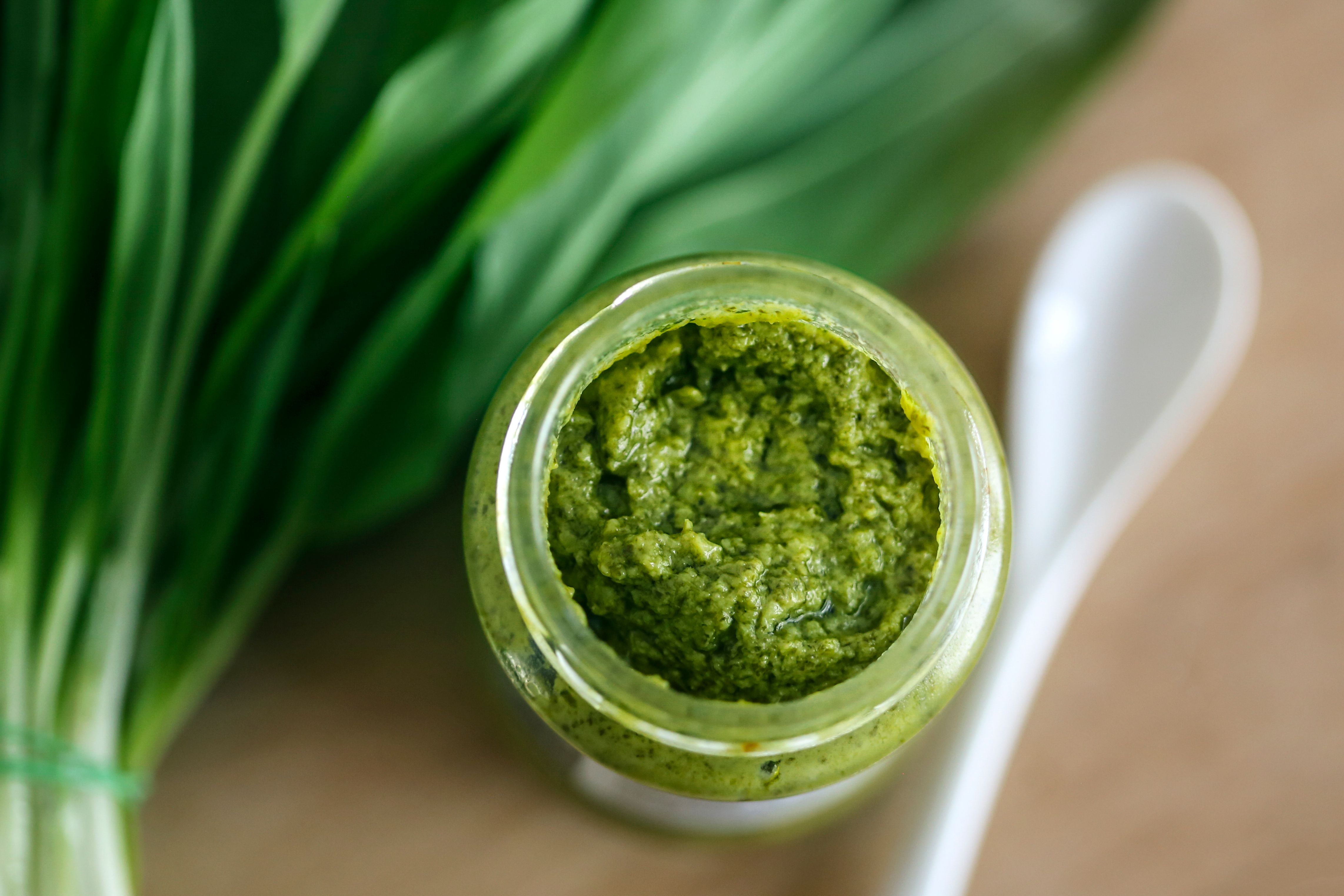 pesto wild garlic