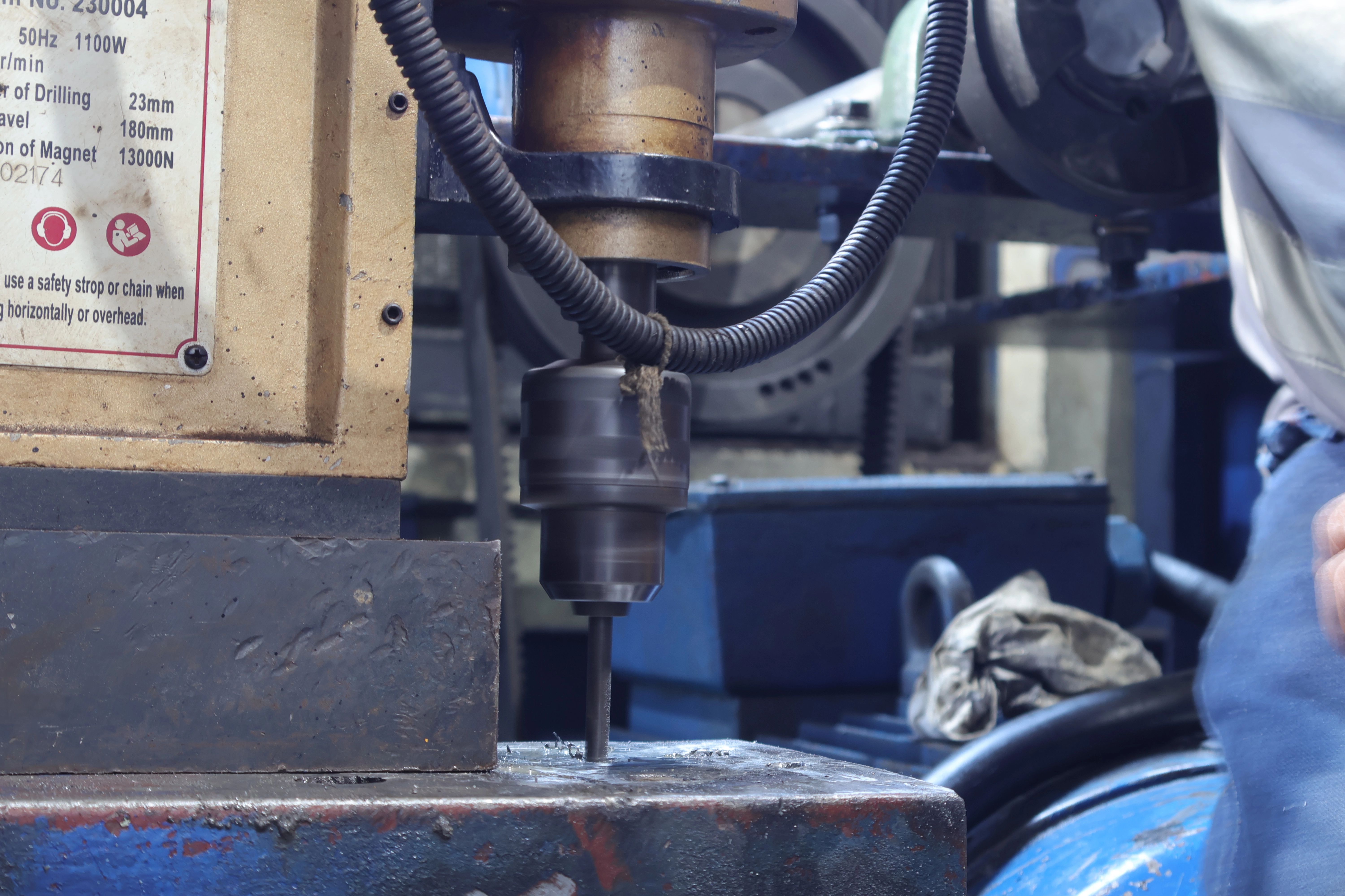 automatic feed magnetic drill