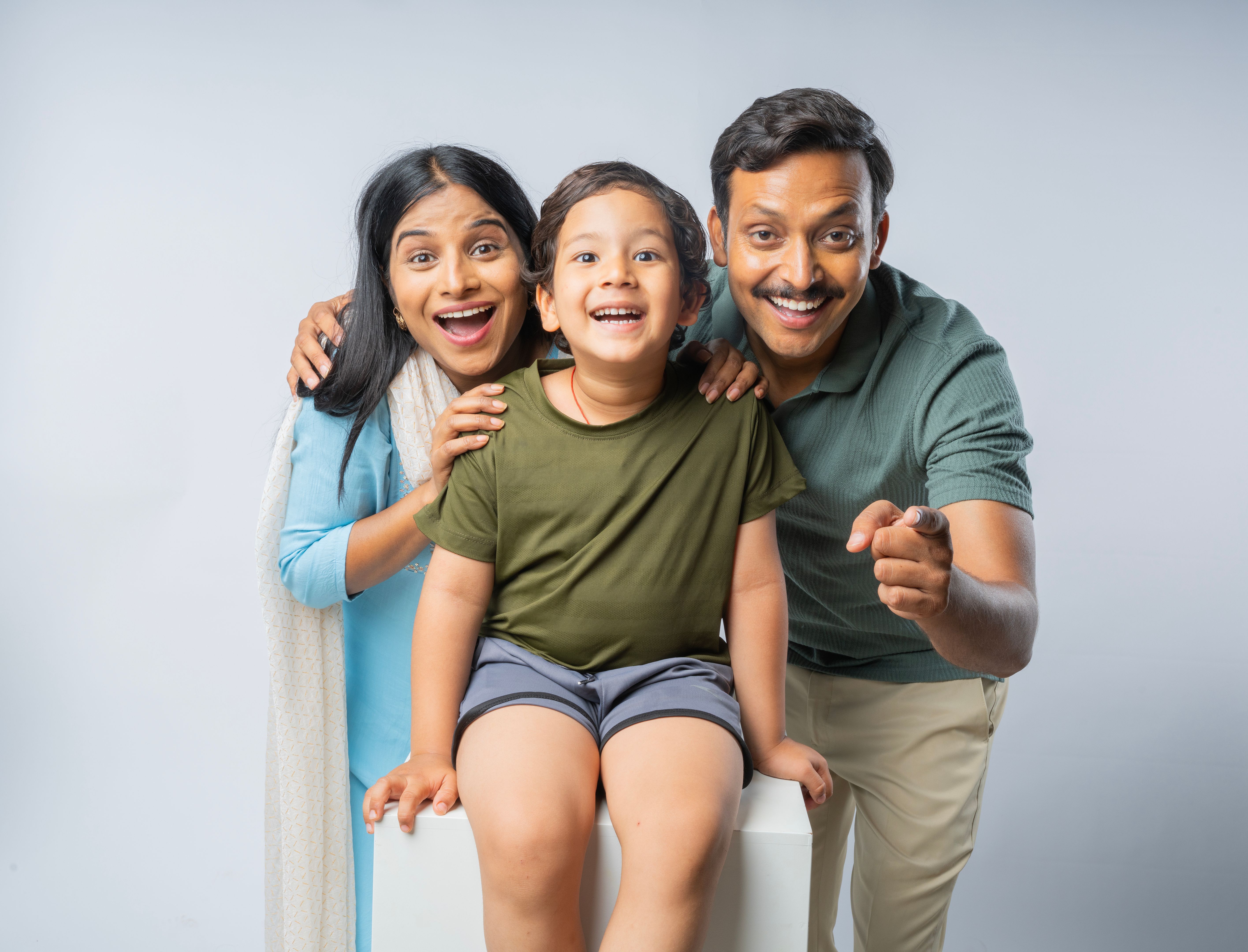 family photoshoot props