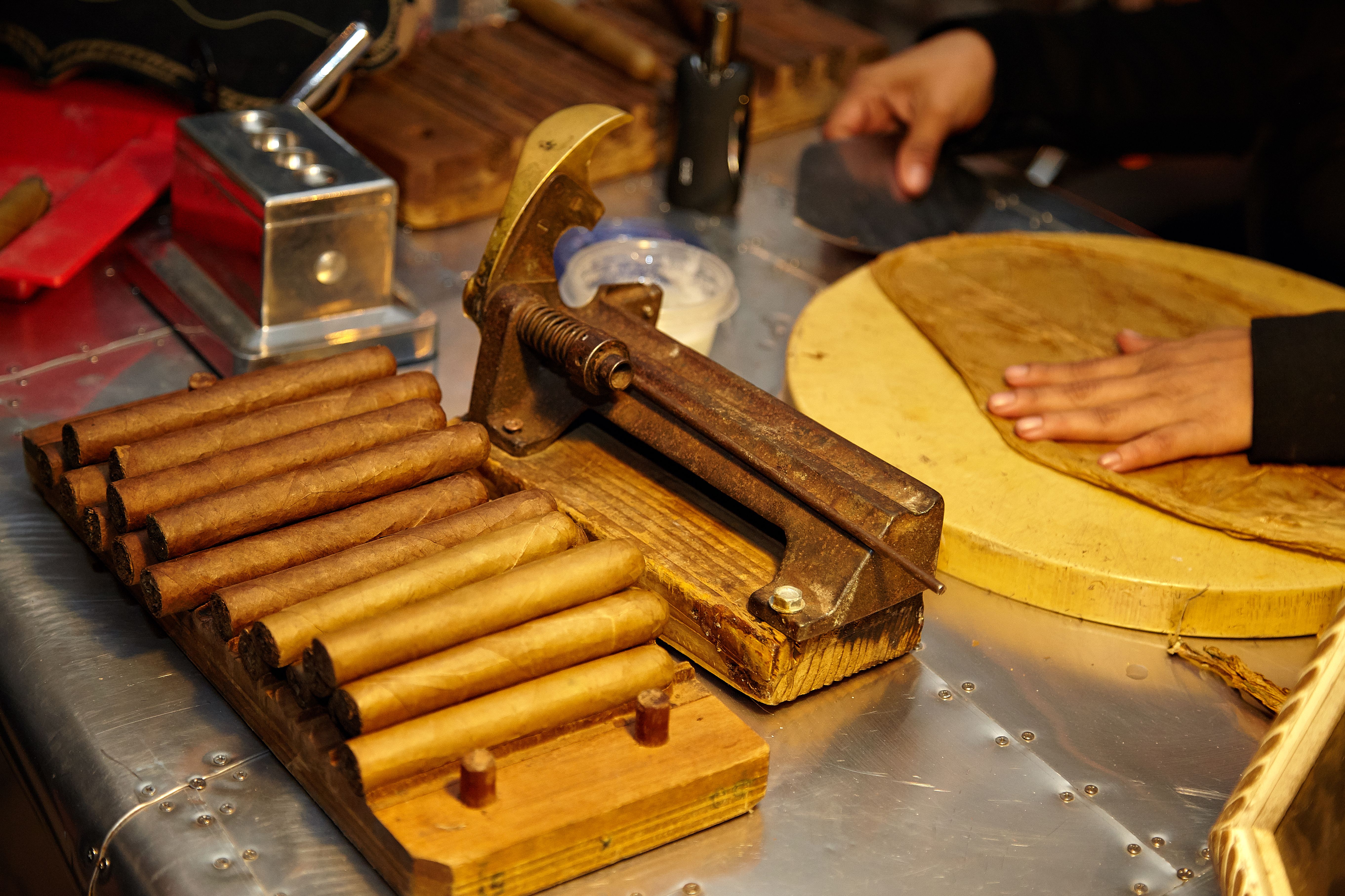 rolling cigars