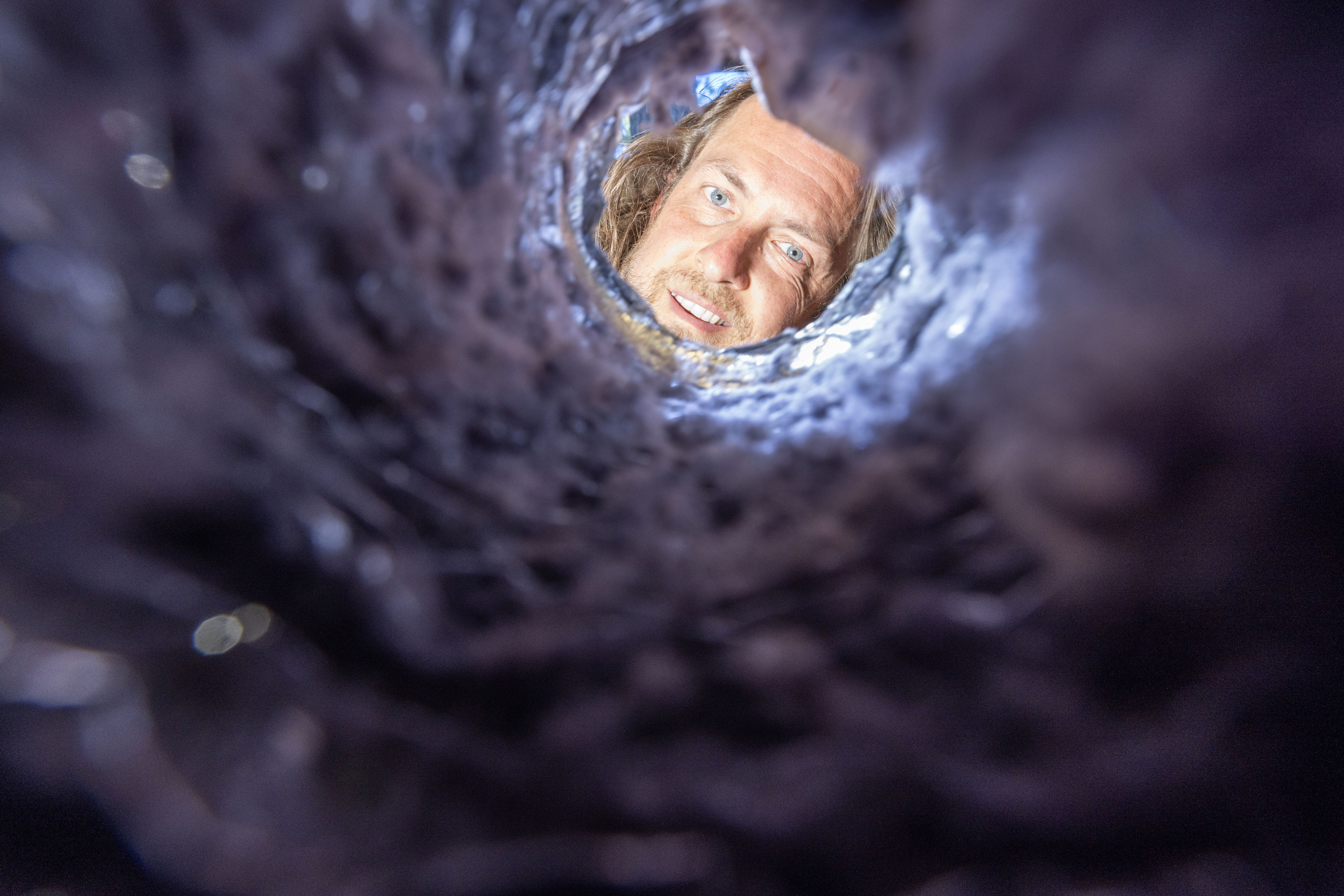 cleaning smoking accessories