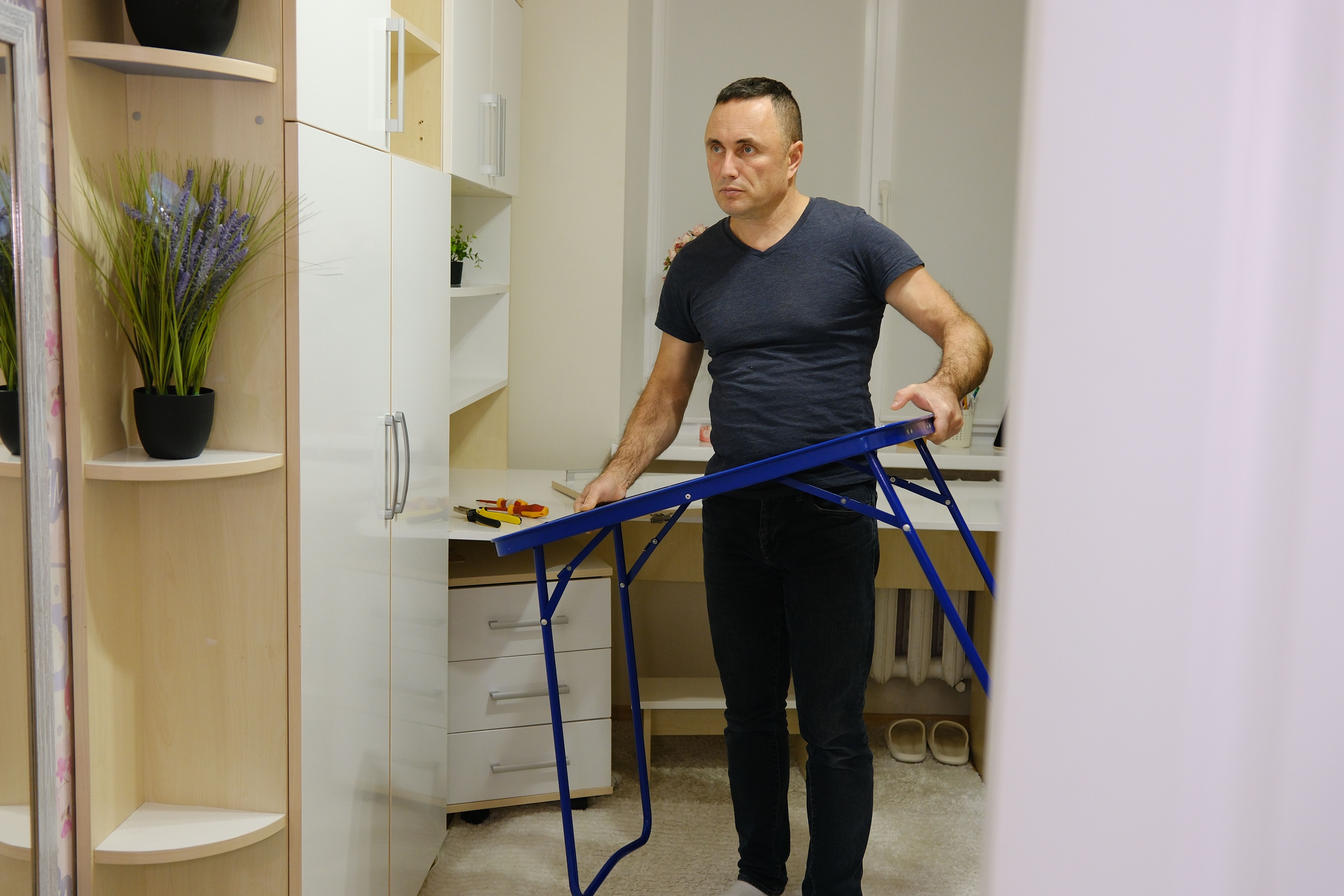 iron furniture maintenance