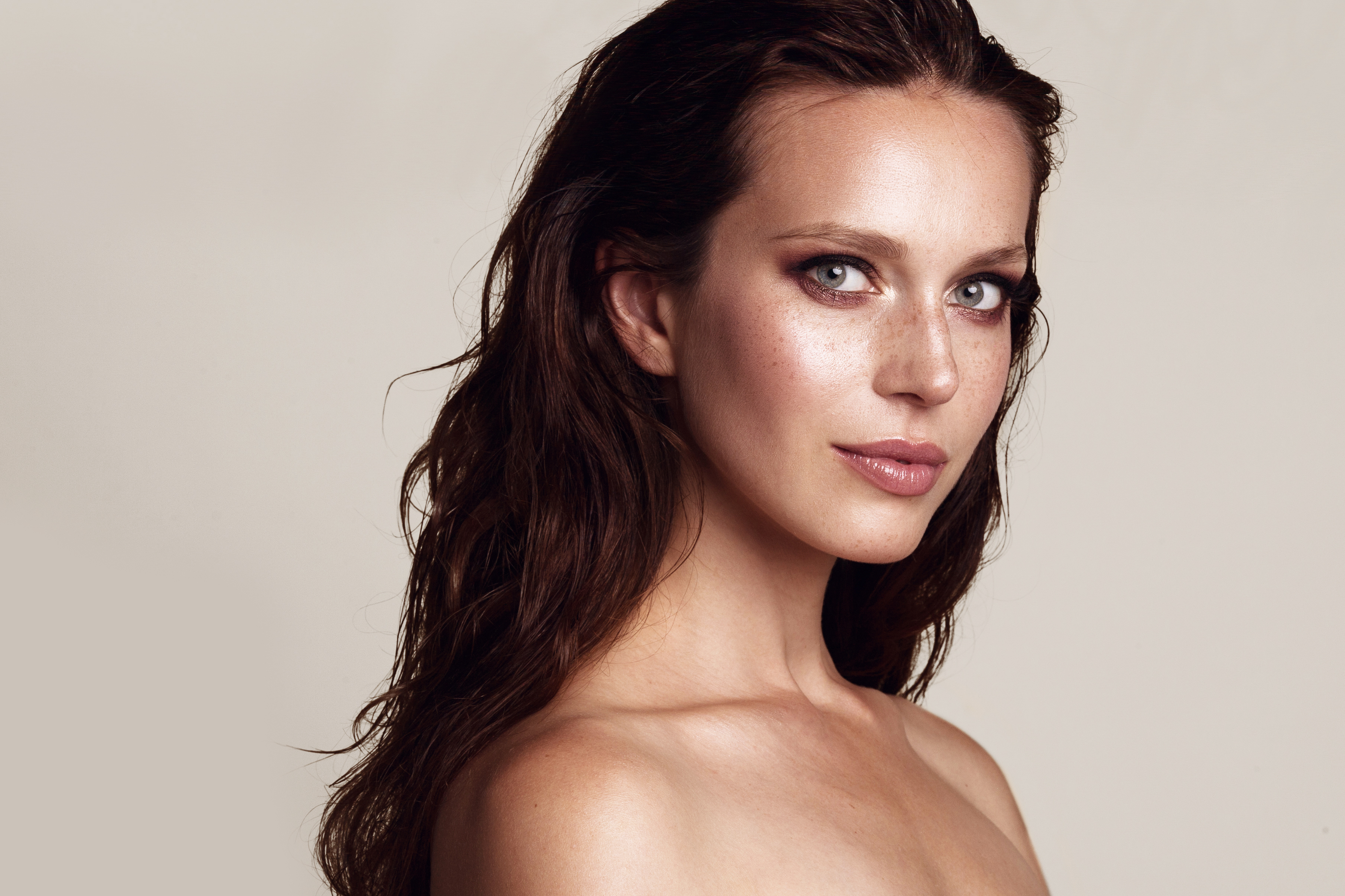 beauty model with smoky eyes make-up