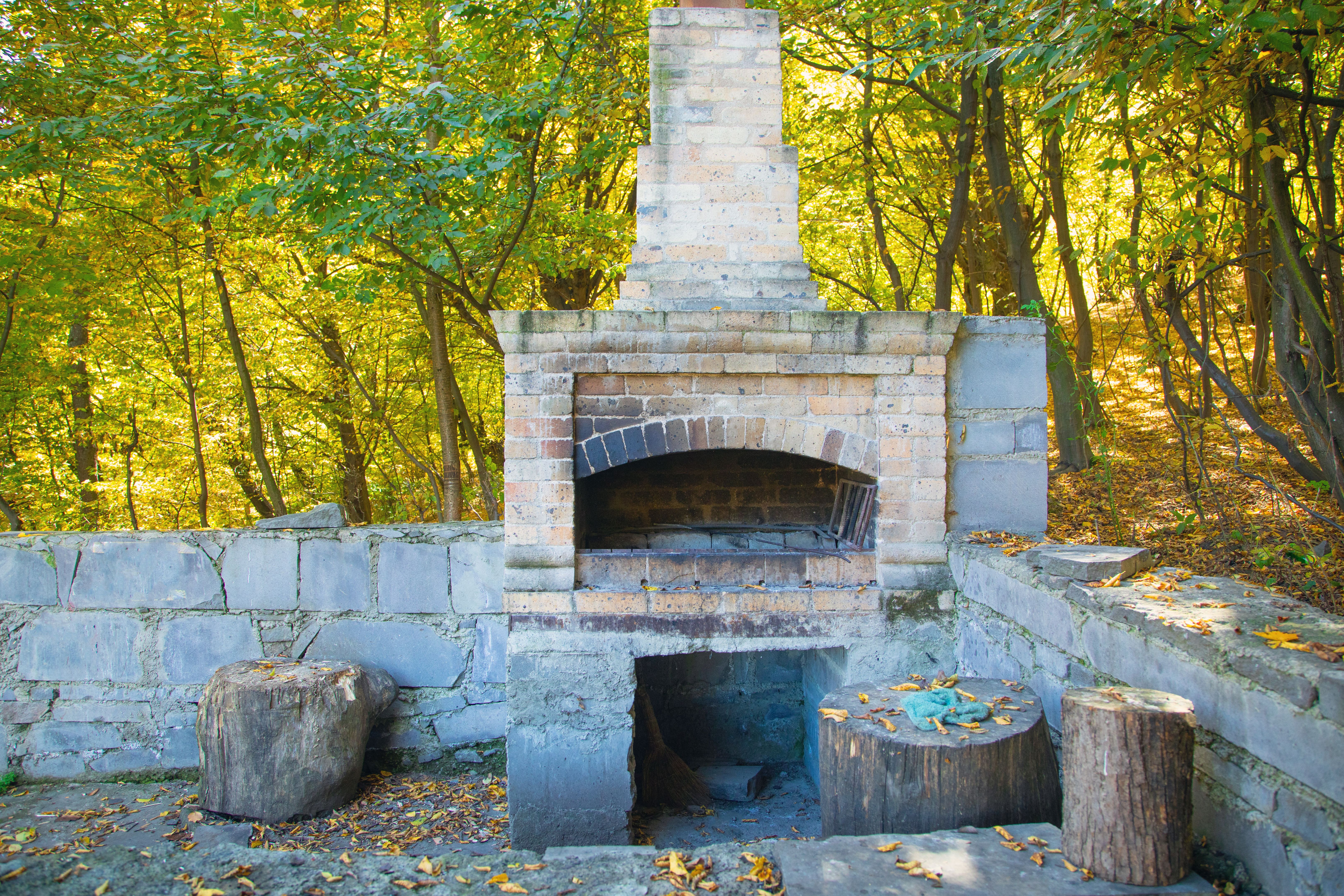 outdoor fireplace design