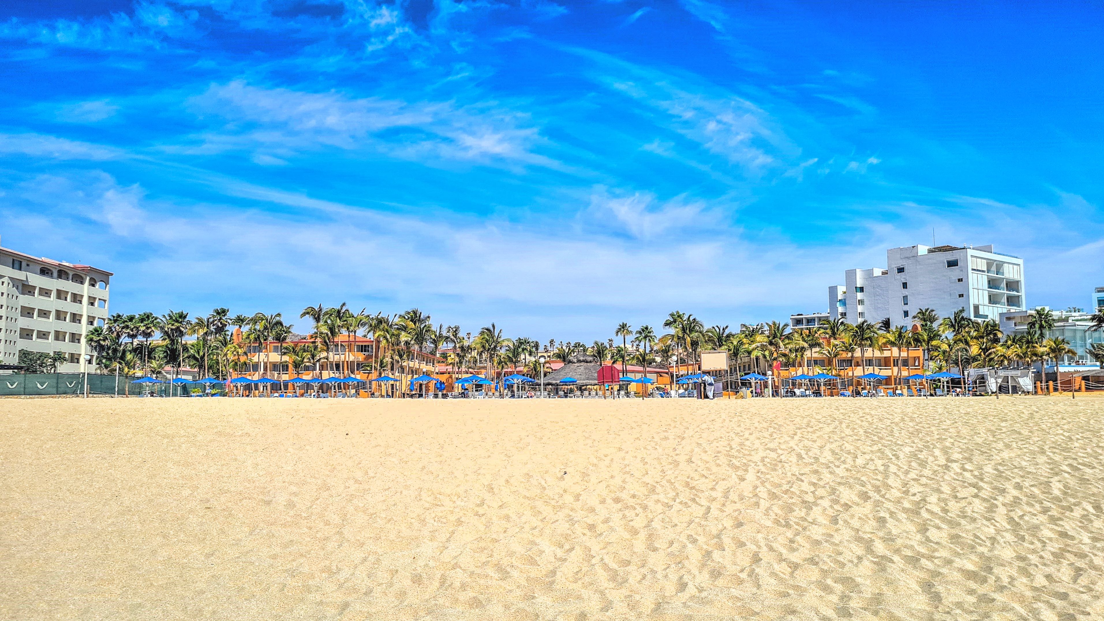 beachfront Cabo San Lucas