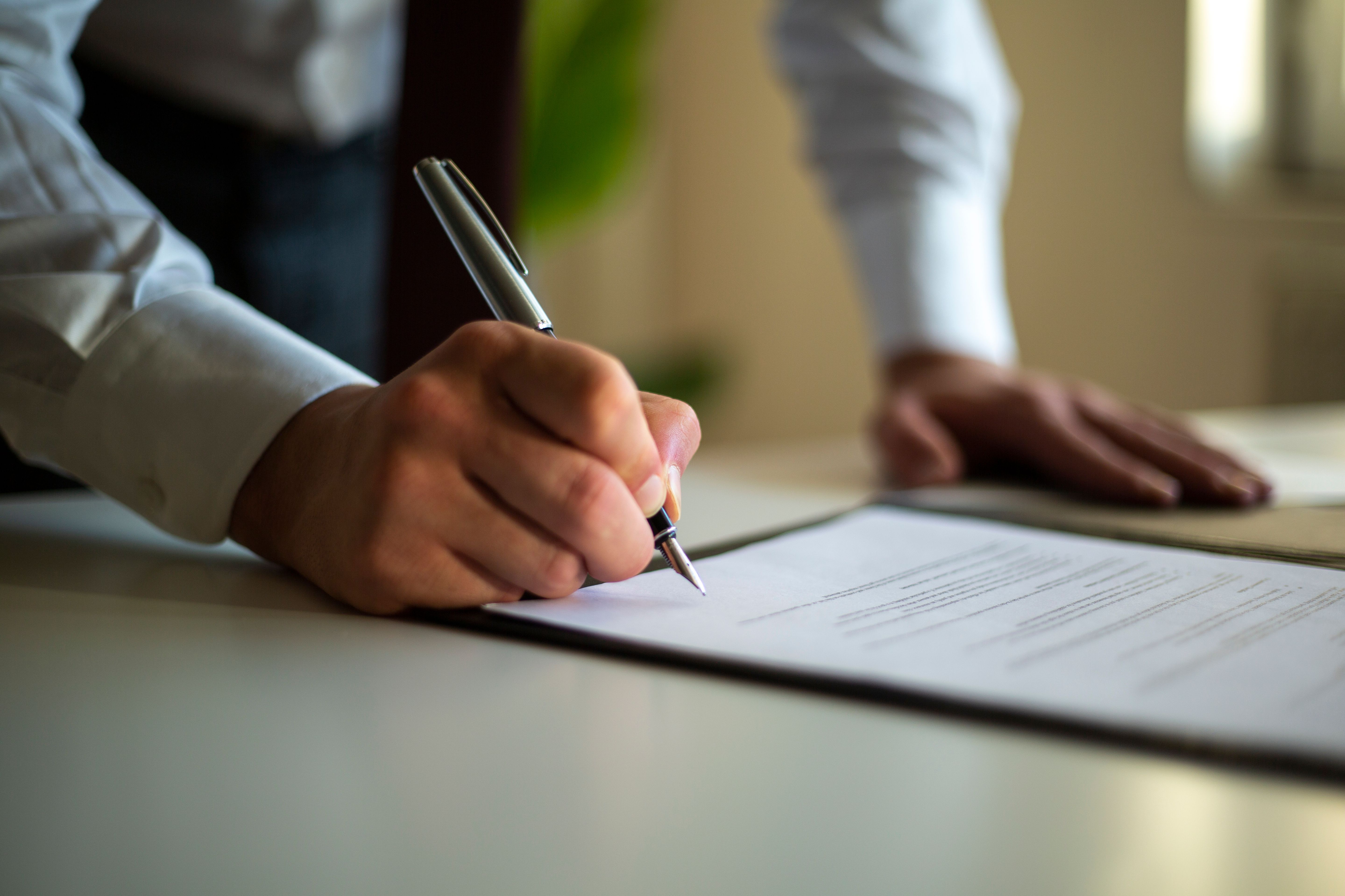 contract signing