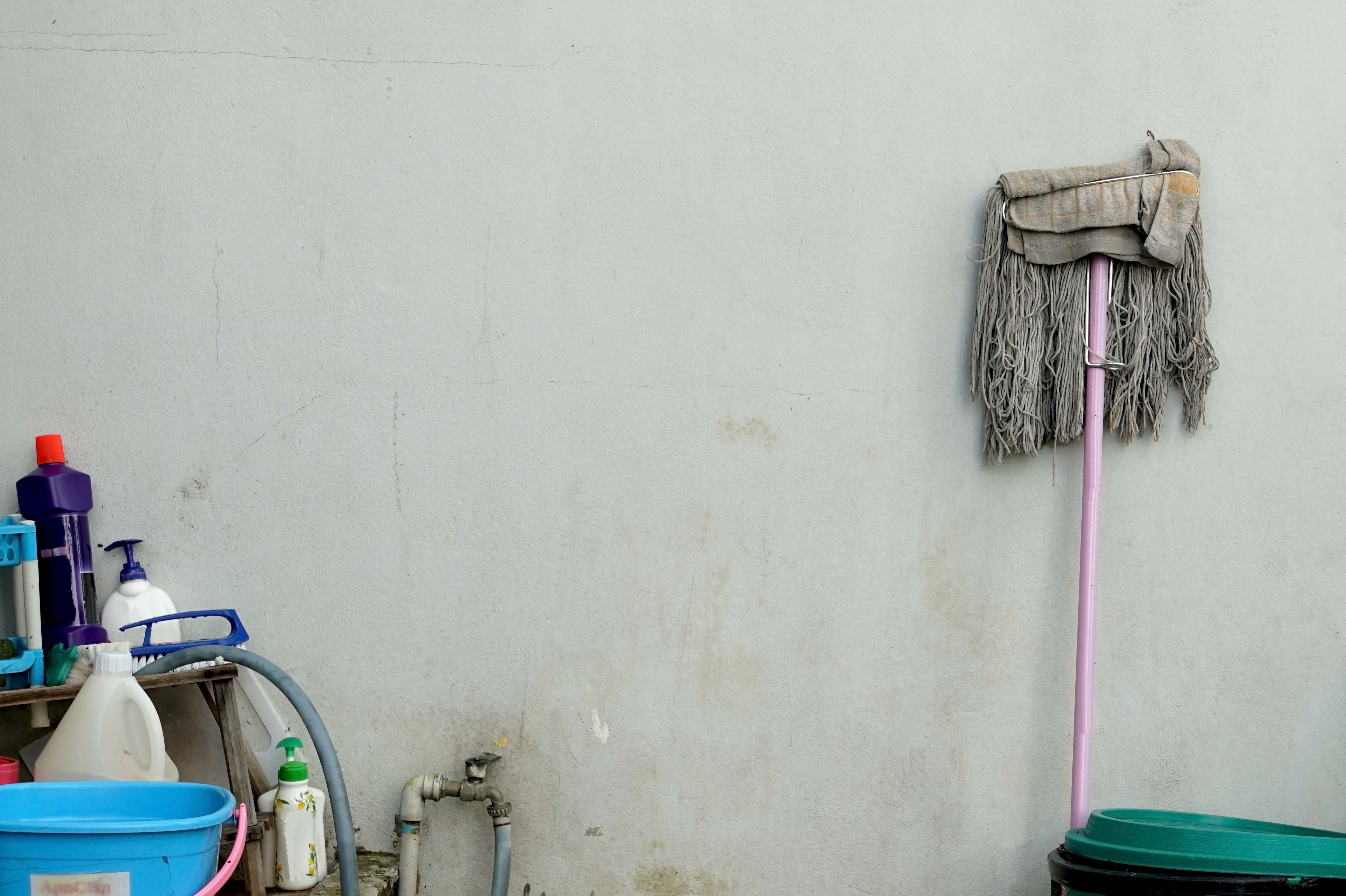 dirty cleaning tools