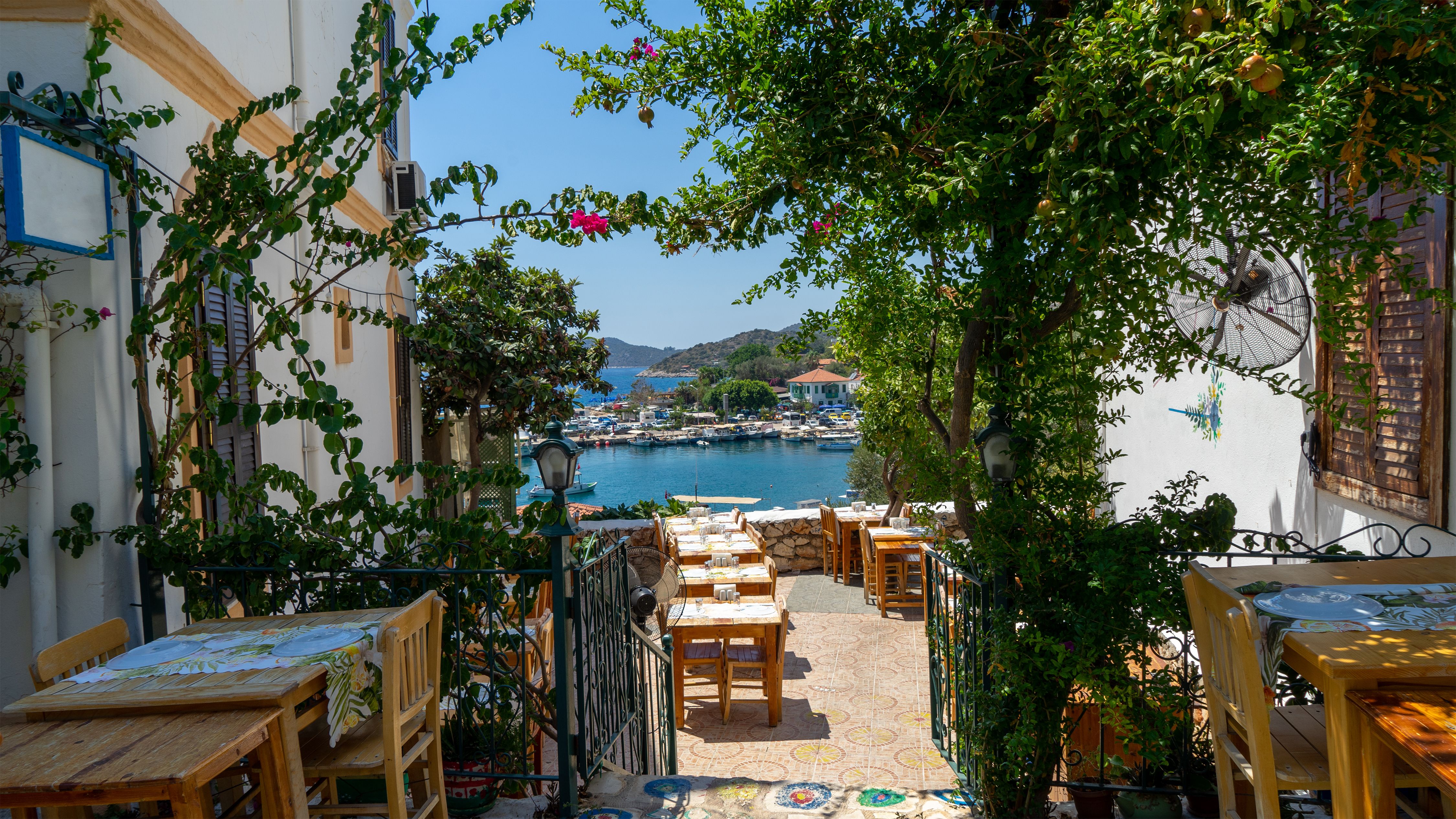 kaş cafe