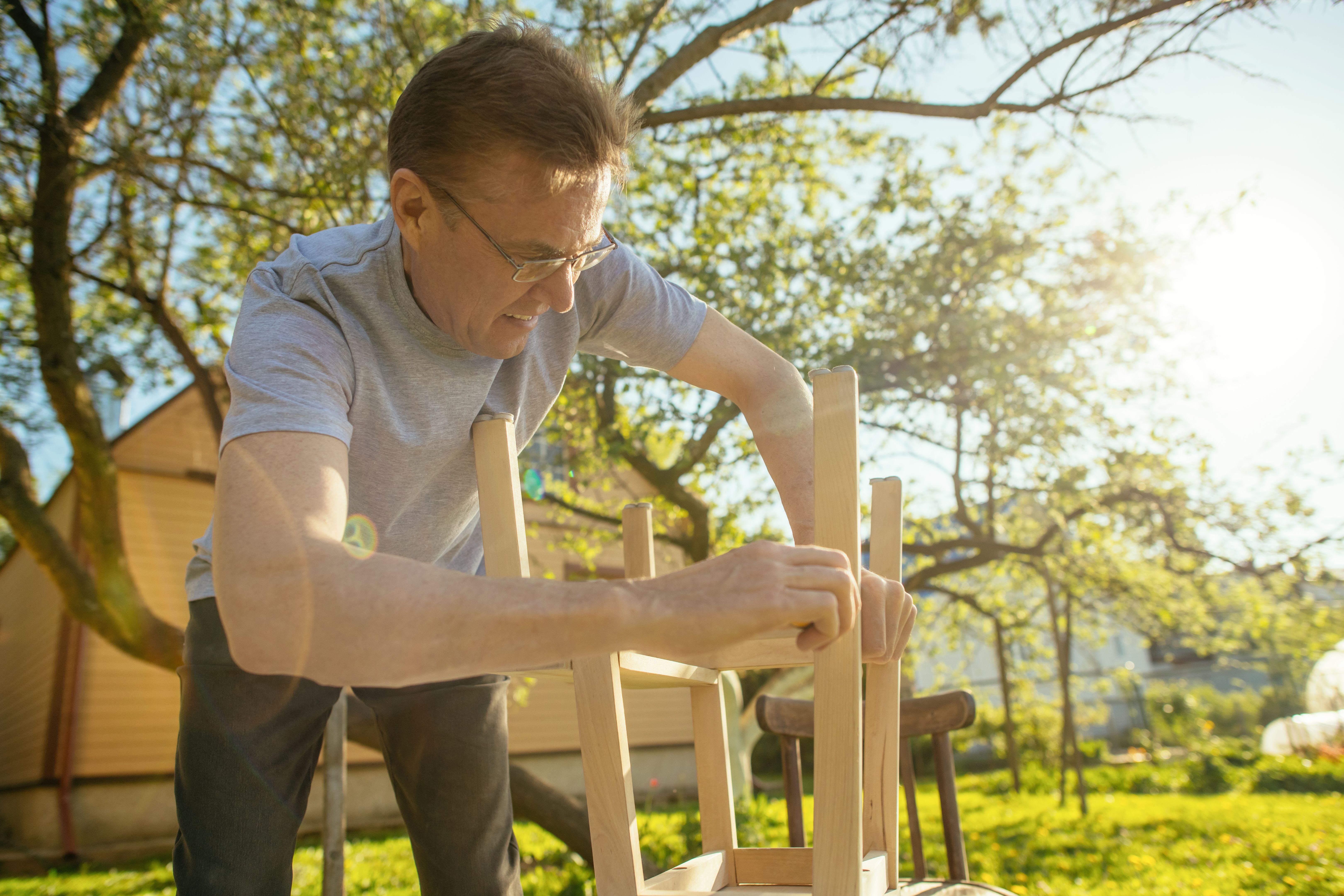 summer furniture maintenance