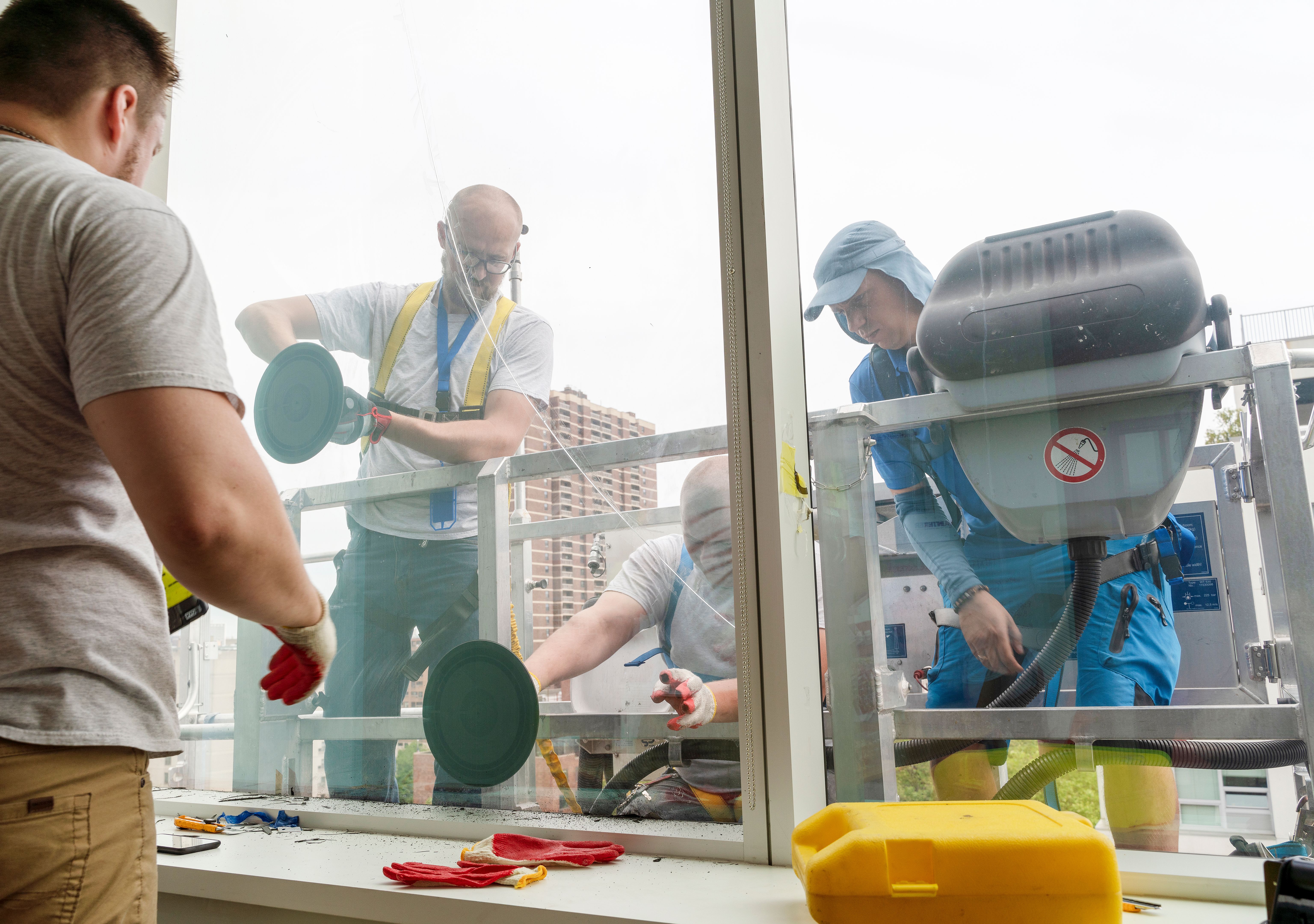 window installation team