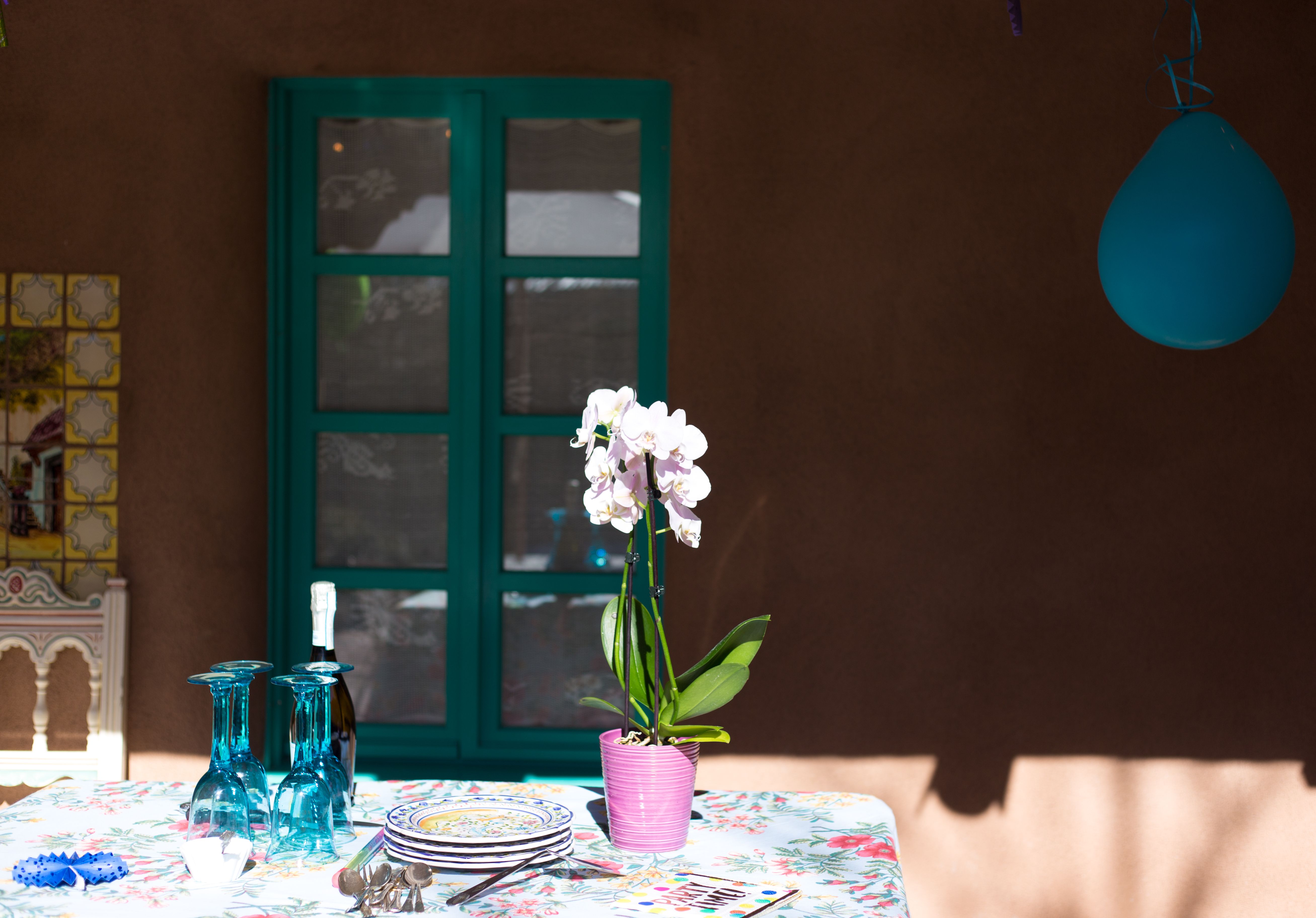 Outdoor Party Decorations: Lights, Balloons, Wine Flutes, Flowers