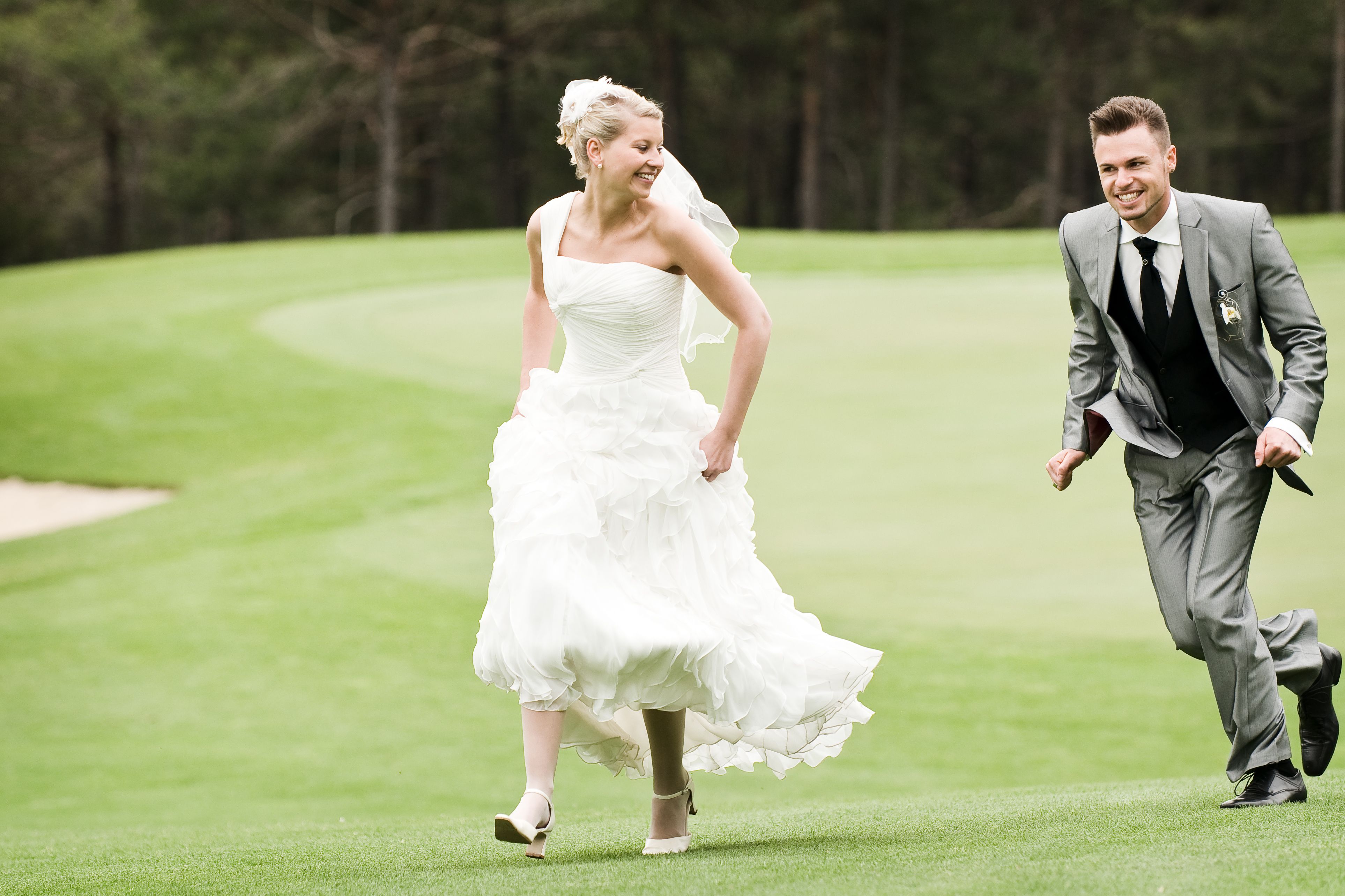 bride and groom golf country club
