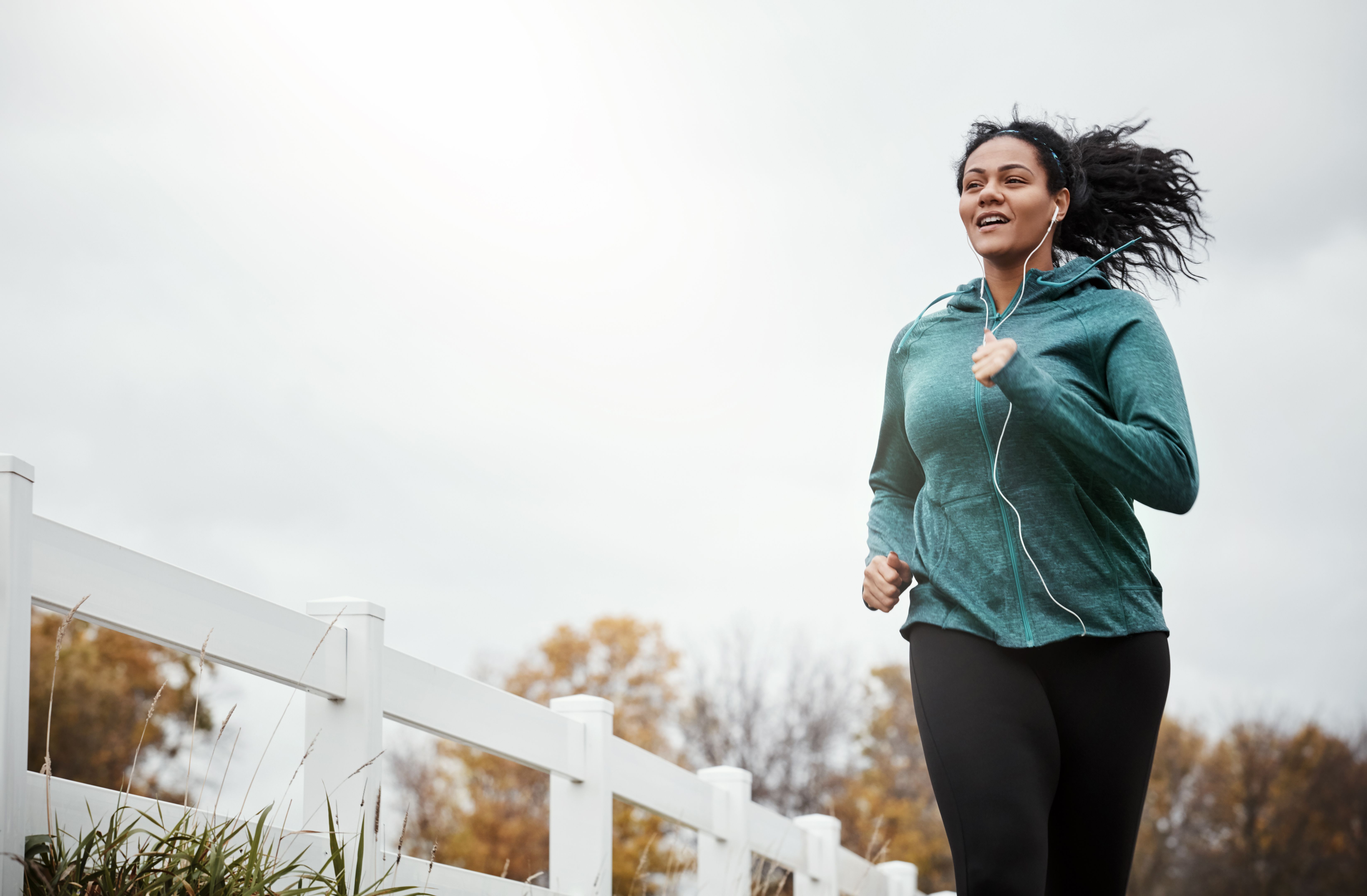woman-exercising-outdoors