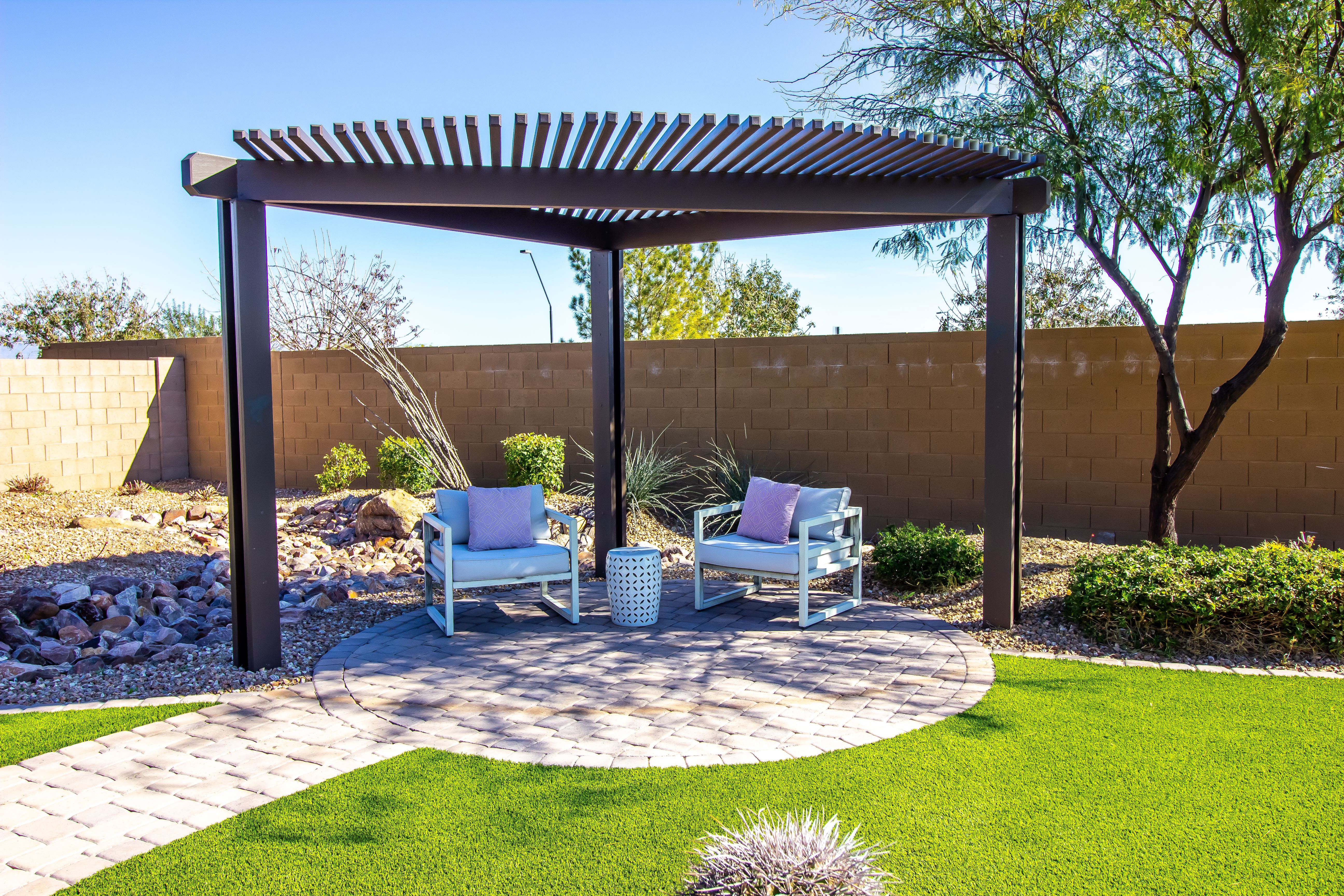 aluminum pergola backyard