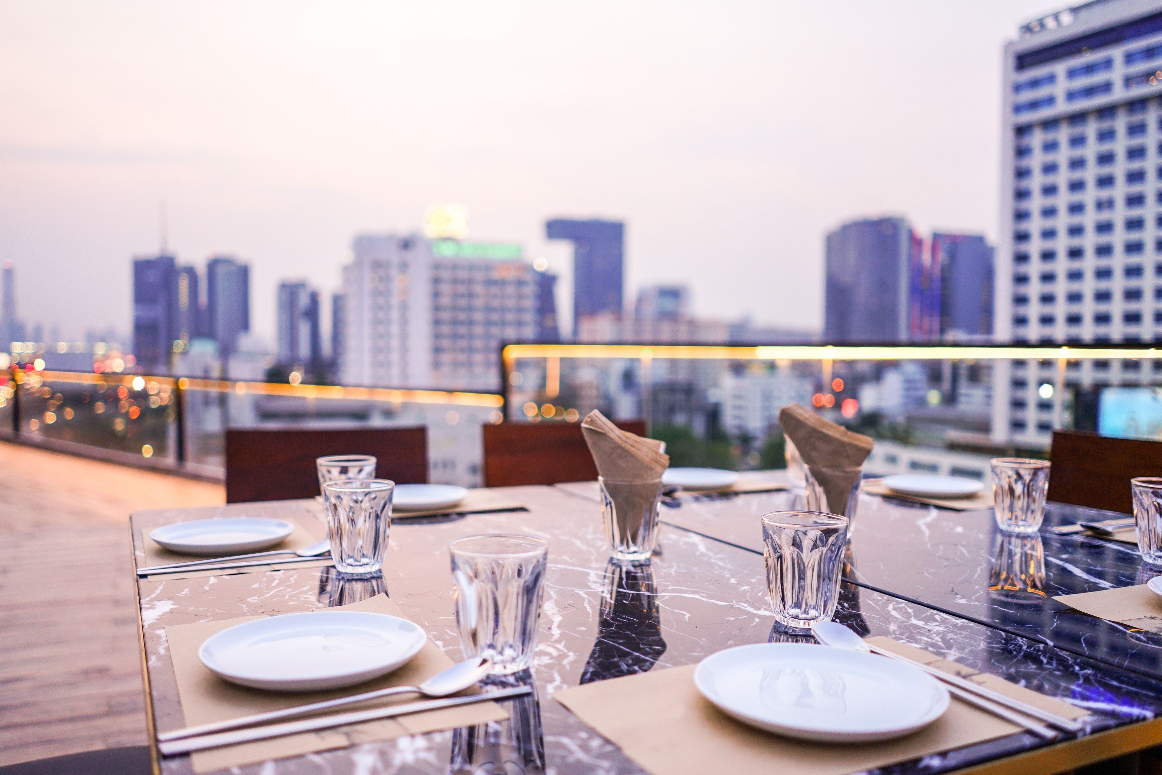 rooftop dining